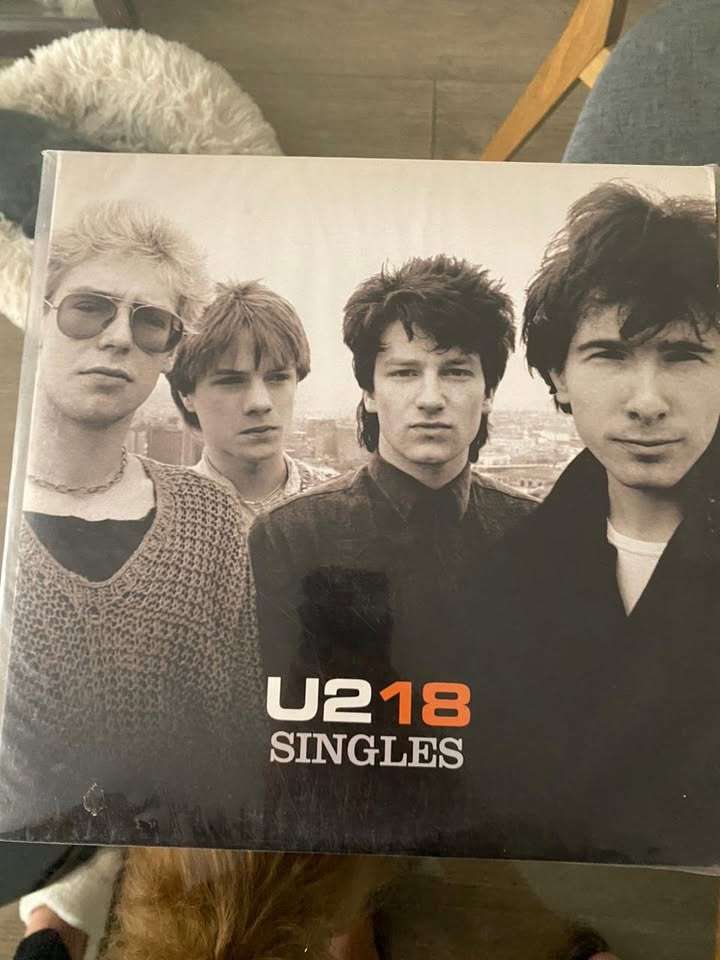 Vinilo U2 18 Singles