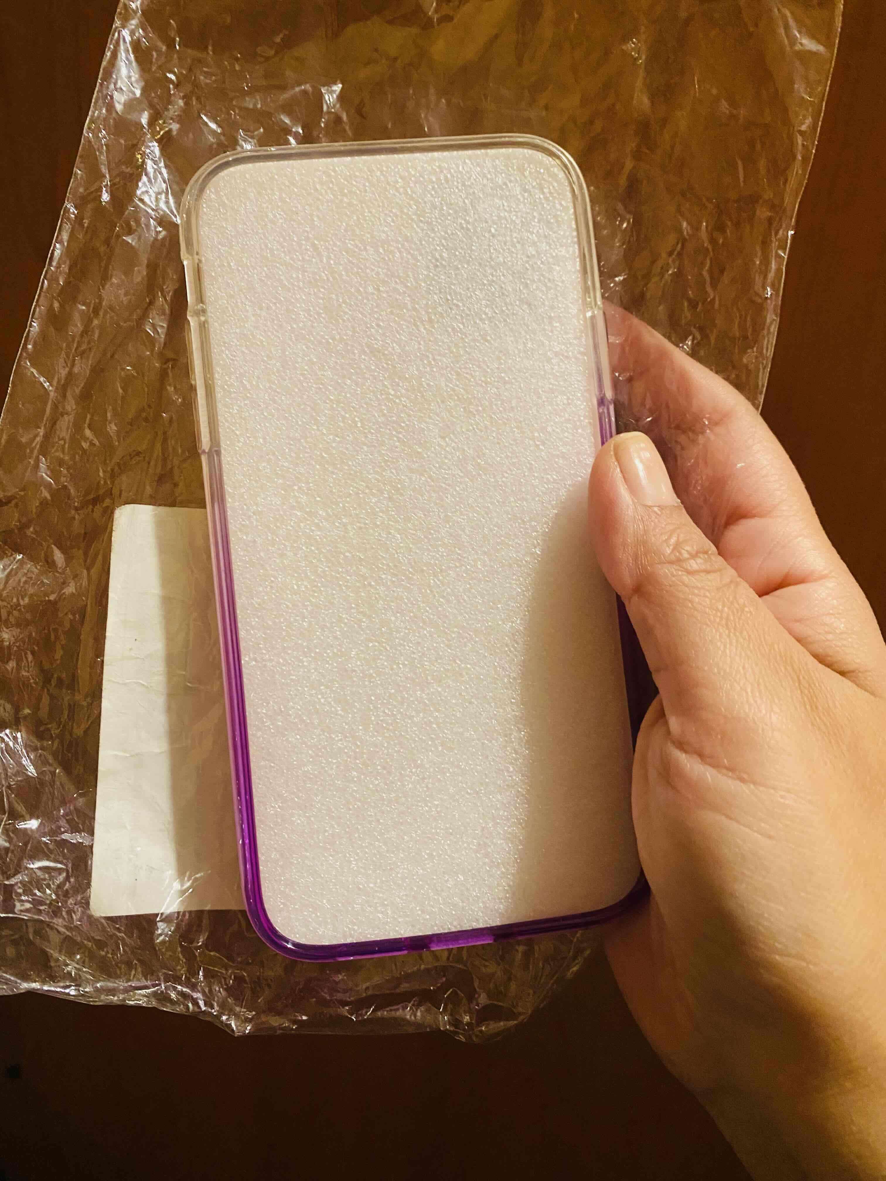 Carcasa brillo morado iPhone - miniatura 2