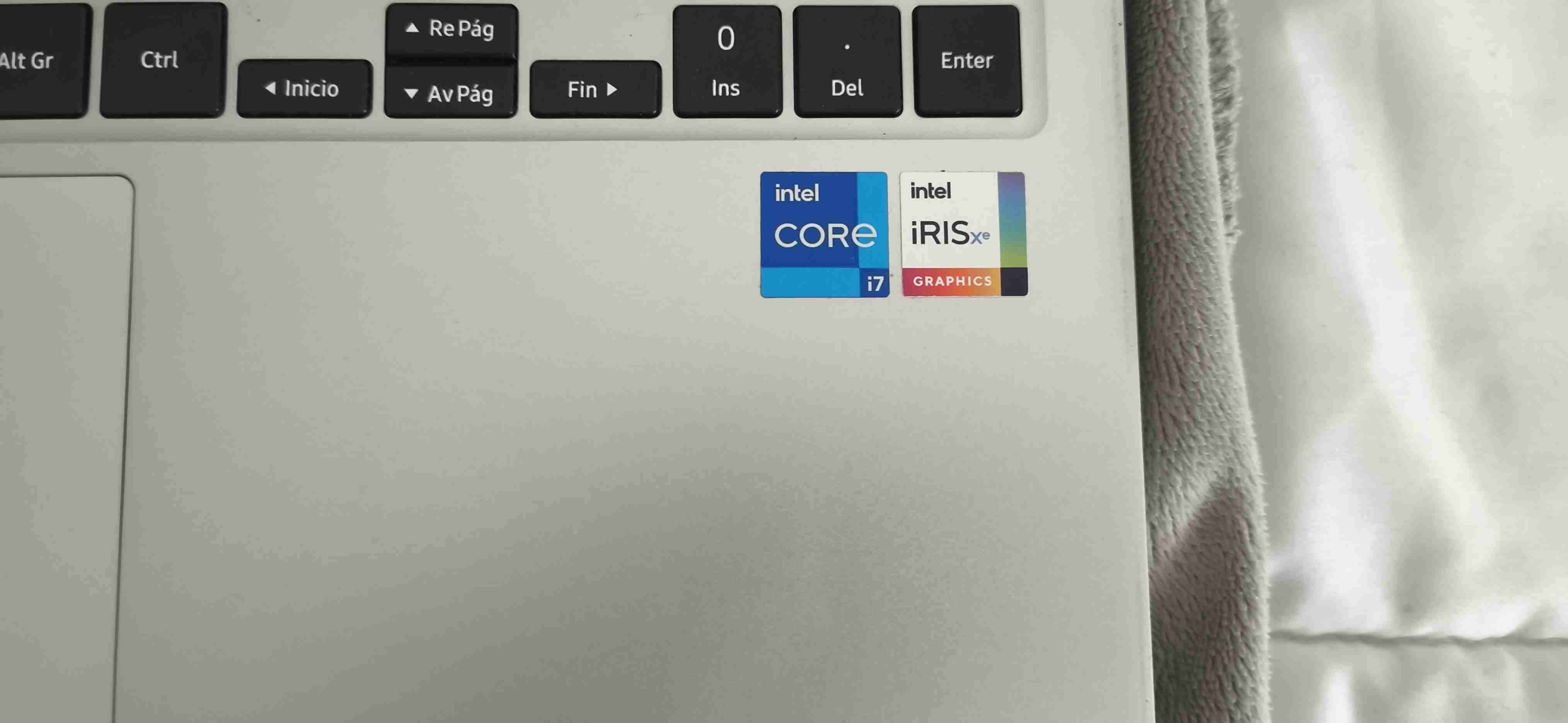 Notebook Samsung Core i7 - miniatura 4