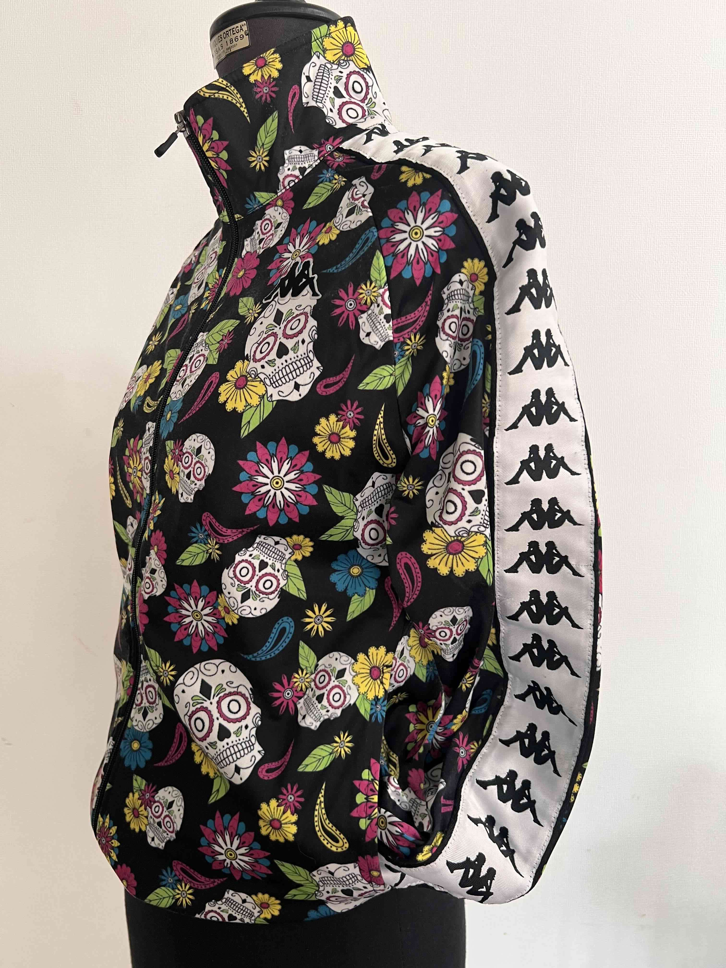 Chaqueta negra estampada Kappa - miniatura 3