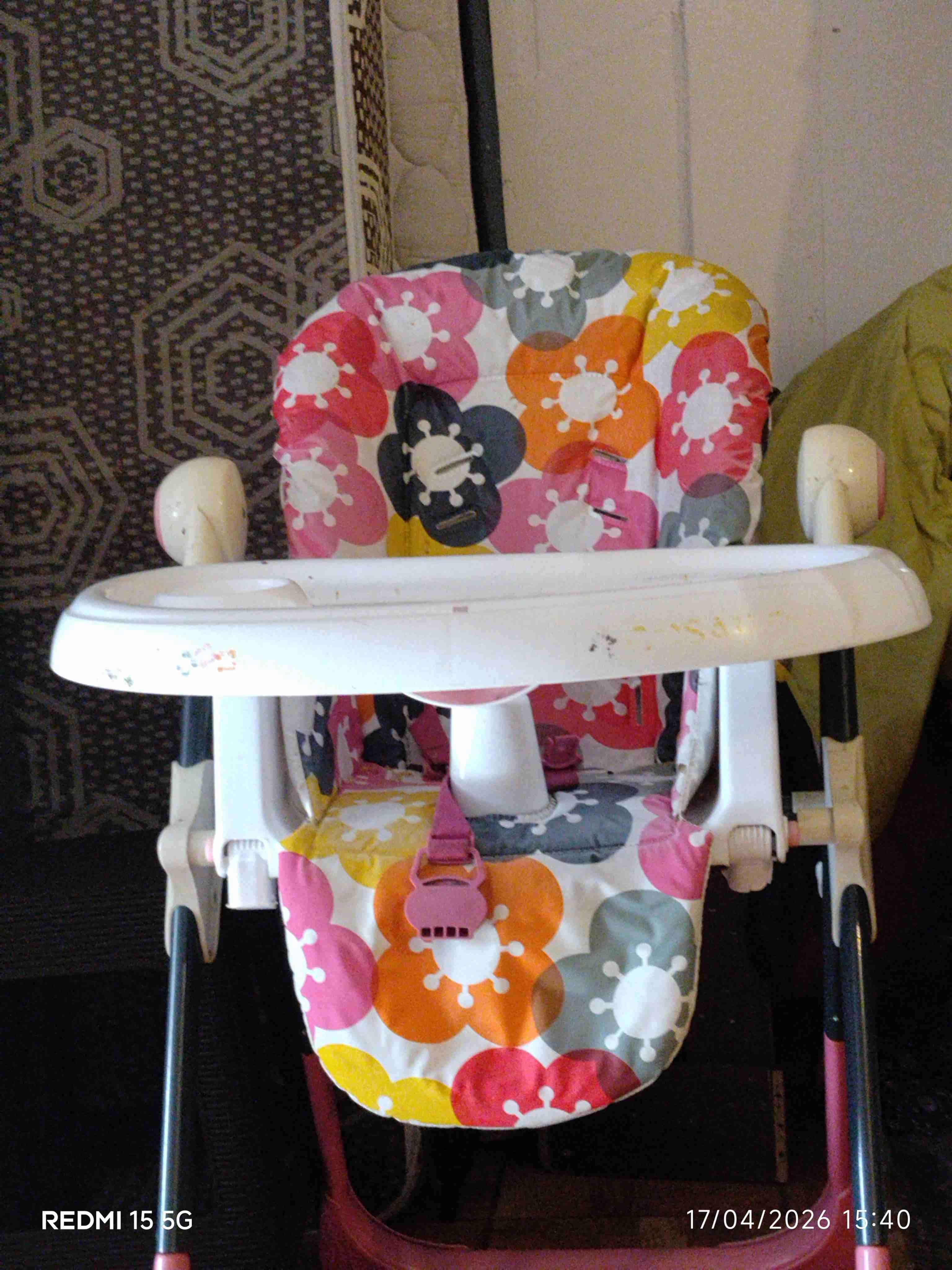 Silla de comer plegable infantil - miniatura 4