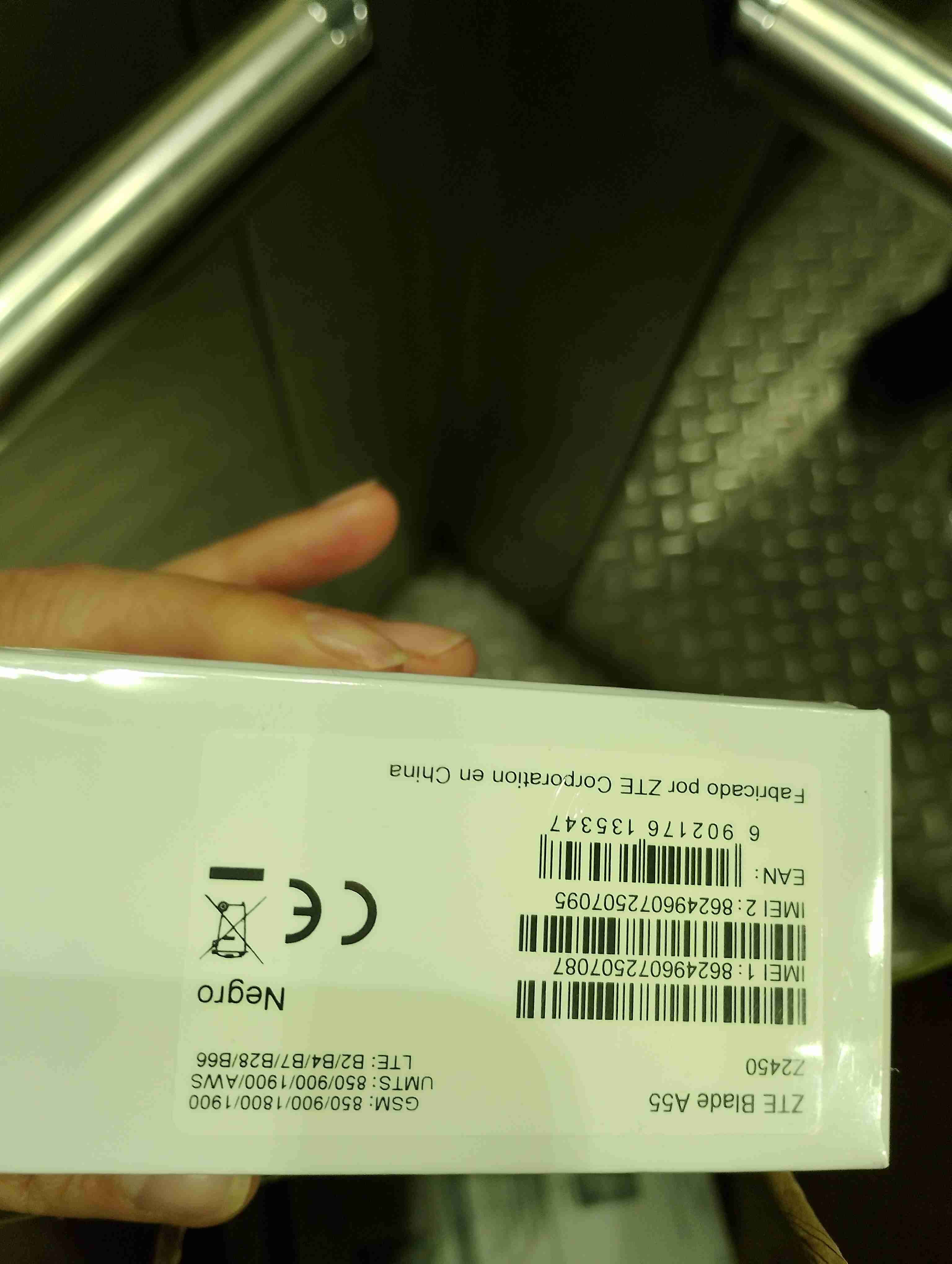 Smartphone ZTE A55 nuevo - miniatura 2