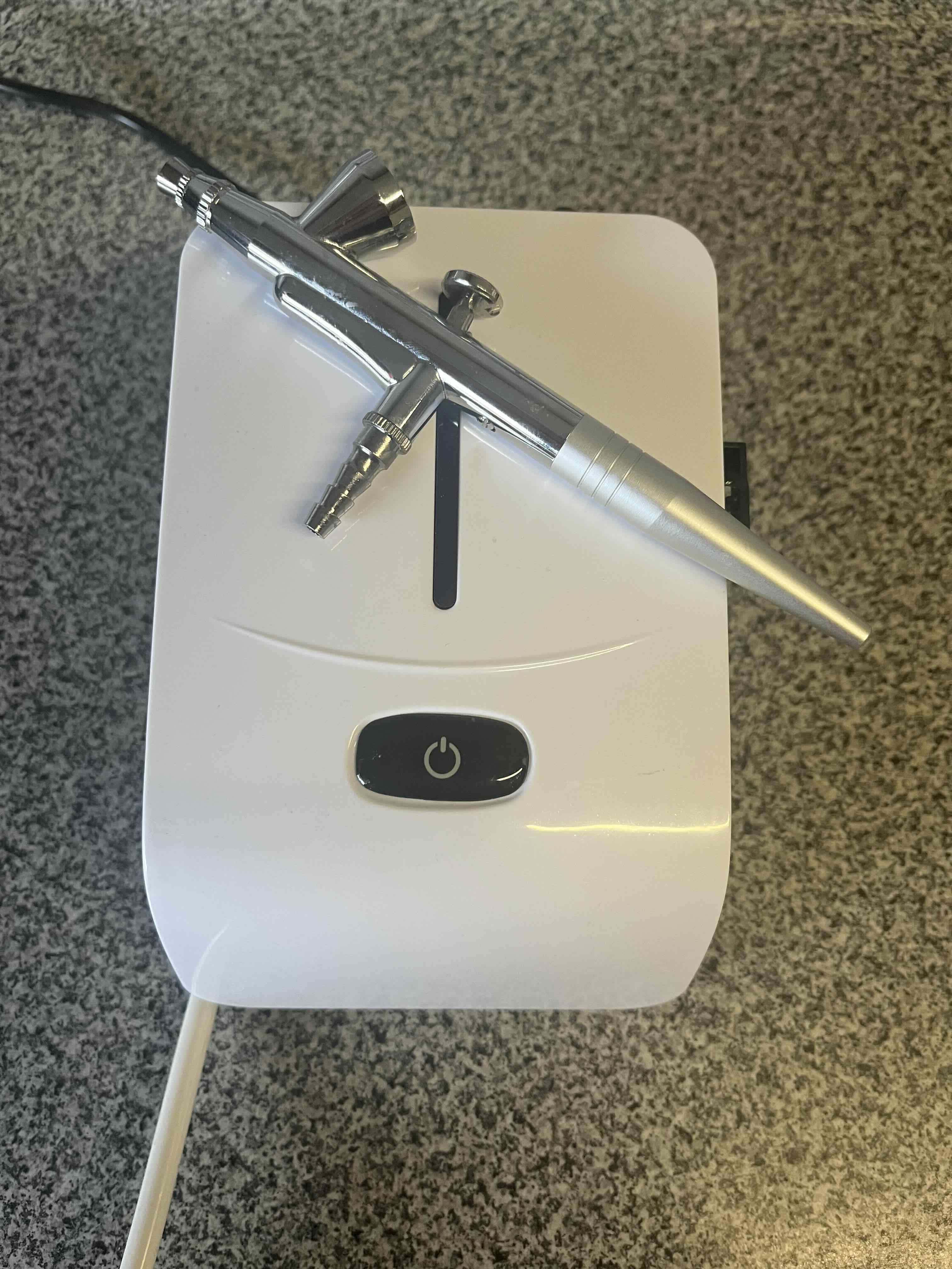 Kit de Aerógrafo con compresor - miniatura 2