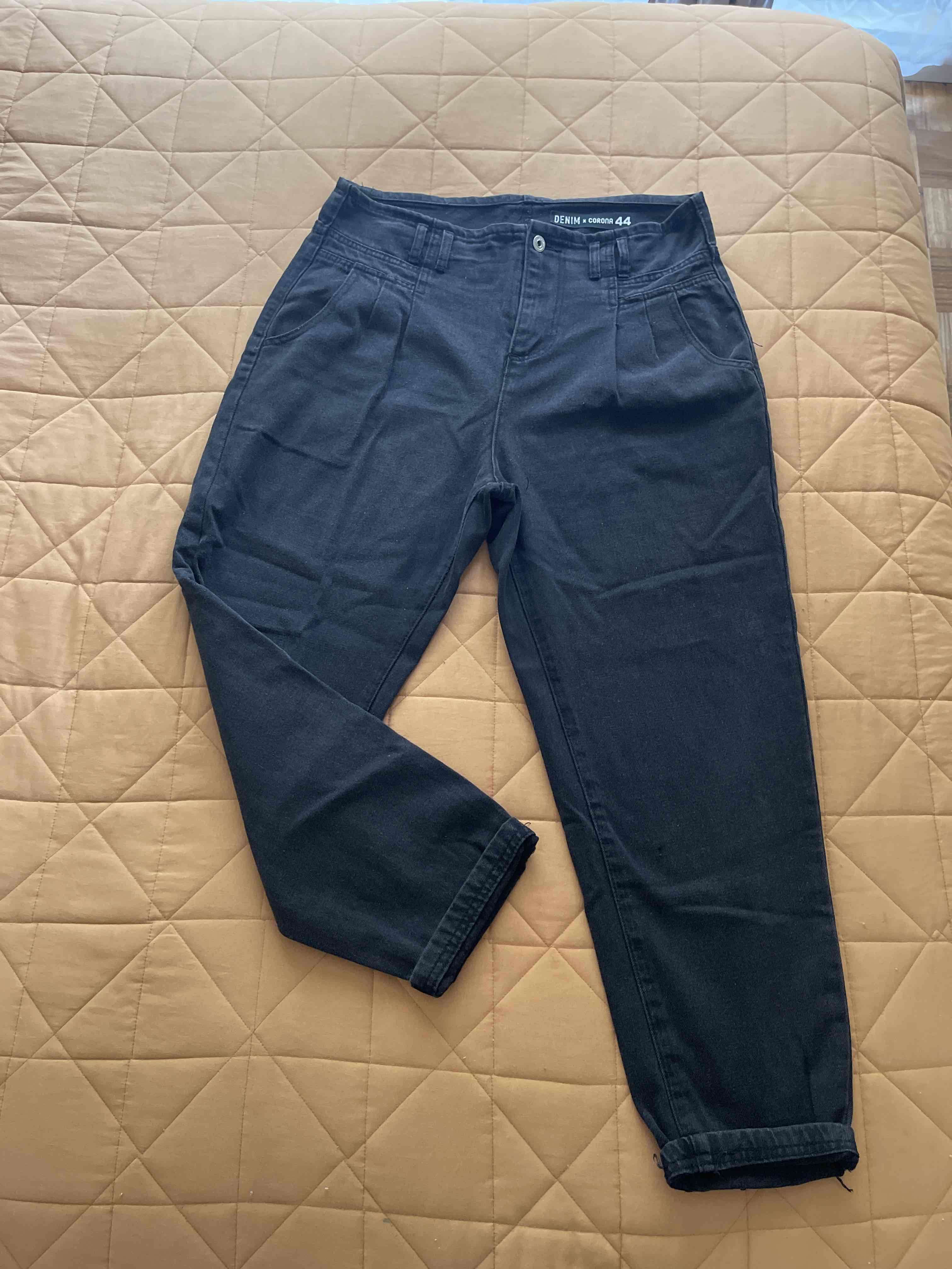 Pantalones de mezclilla negros - miniatura 1