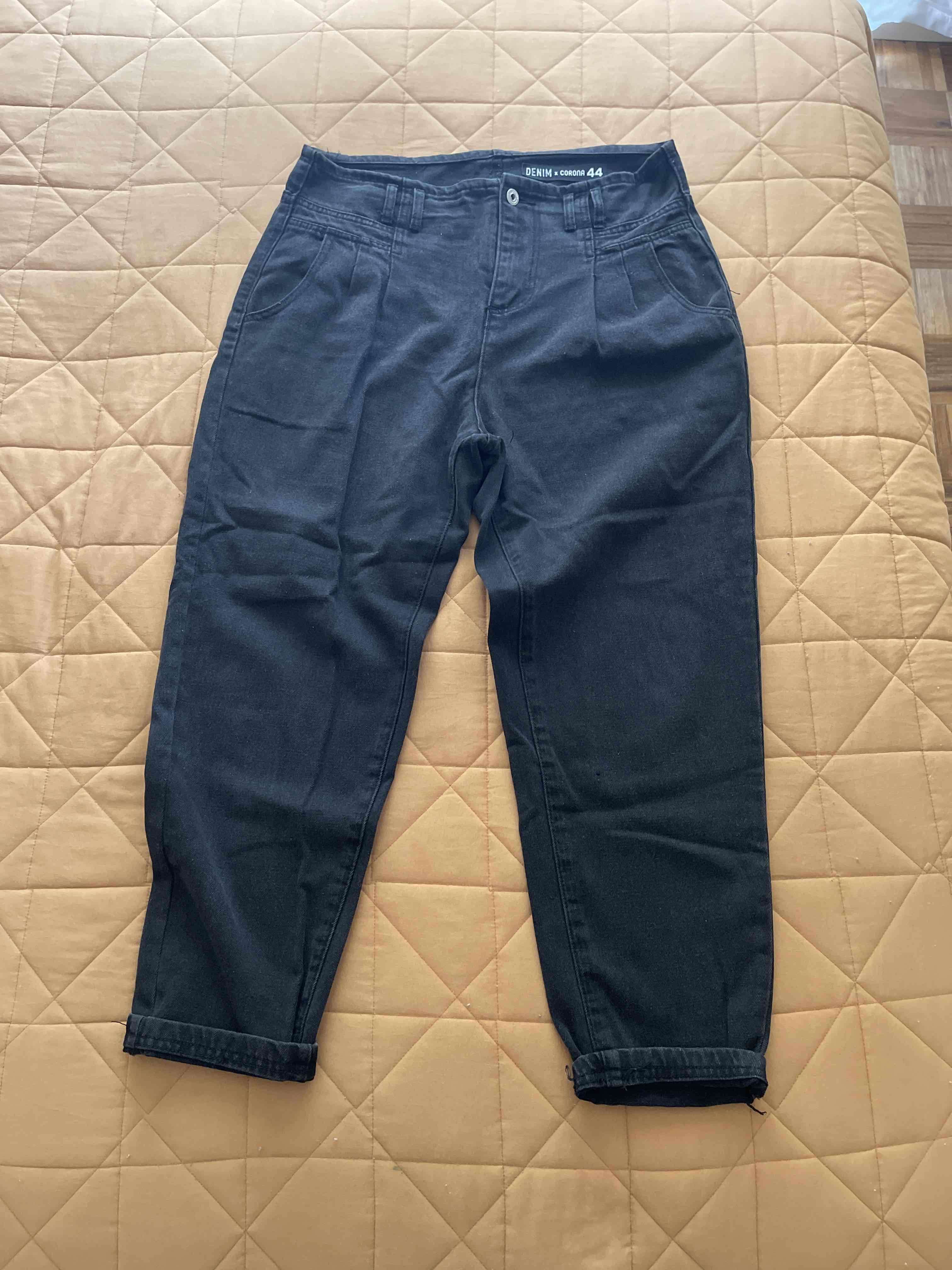 Pantalones de mezclilla negros - miniatura 2