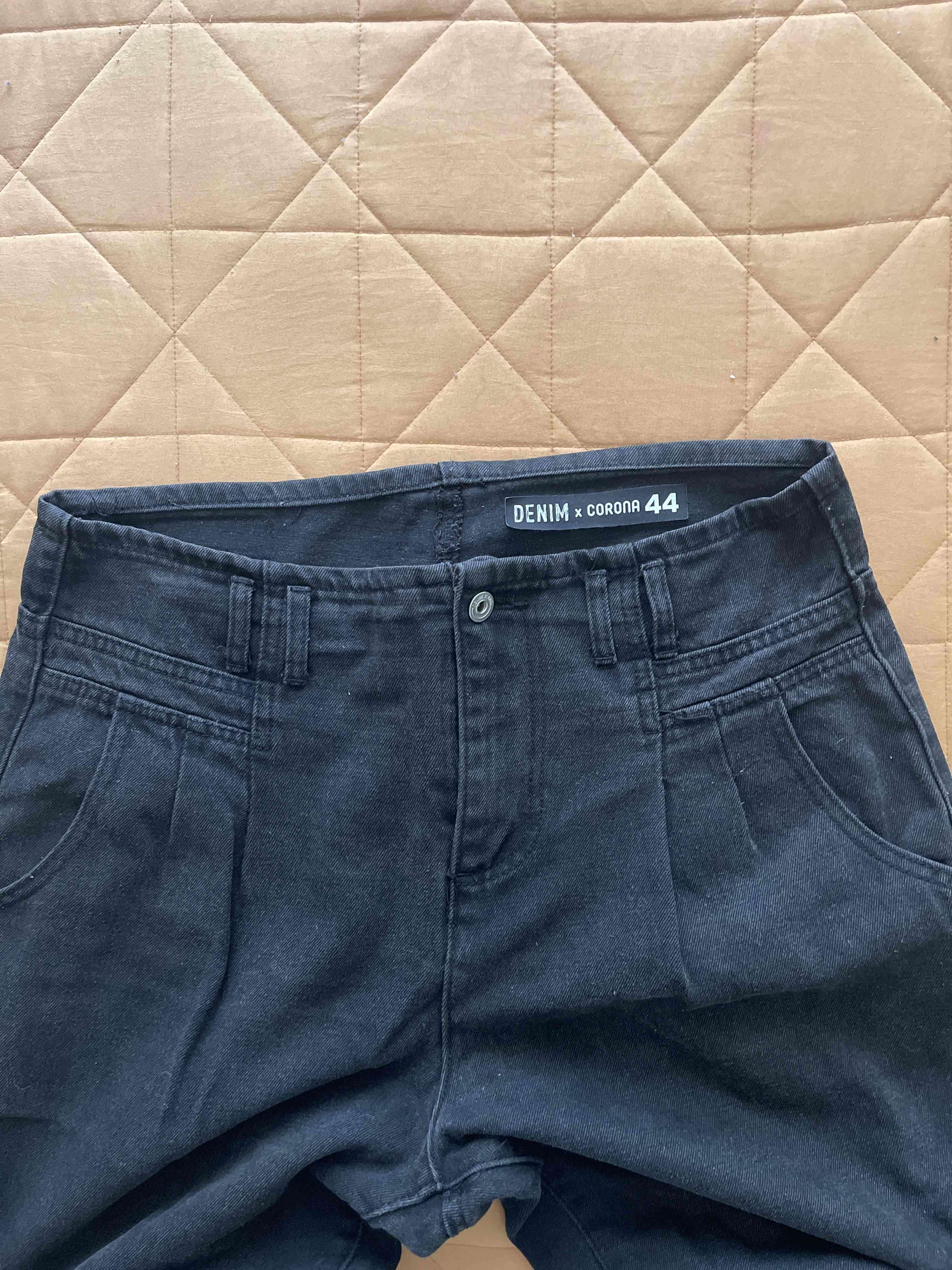 Pantalones de mezclilla negros - miniatura 4