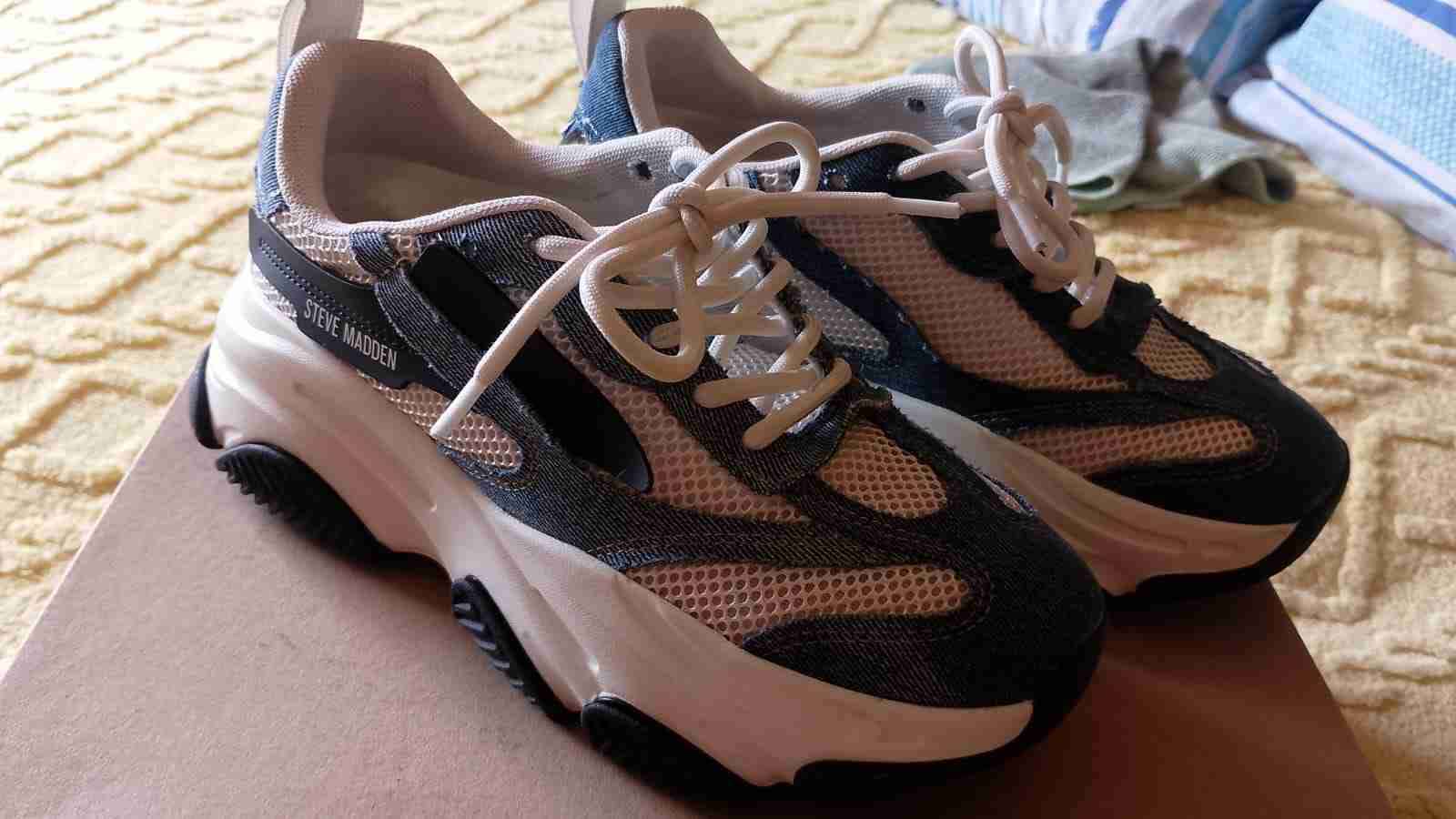 Zapatillas Steven Maden 37 impecables - miniatura 2