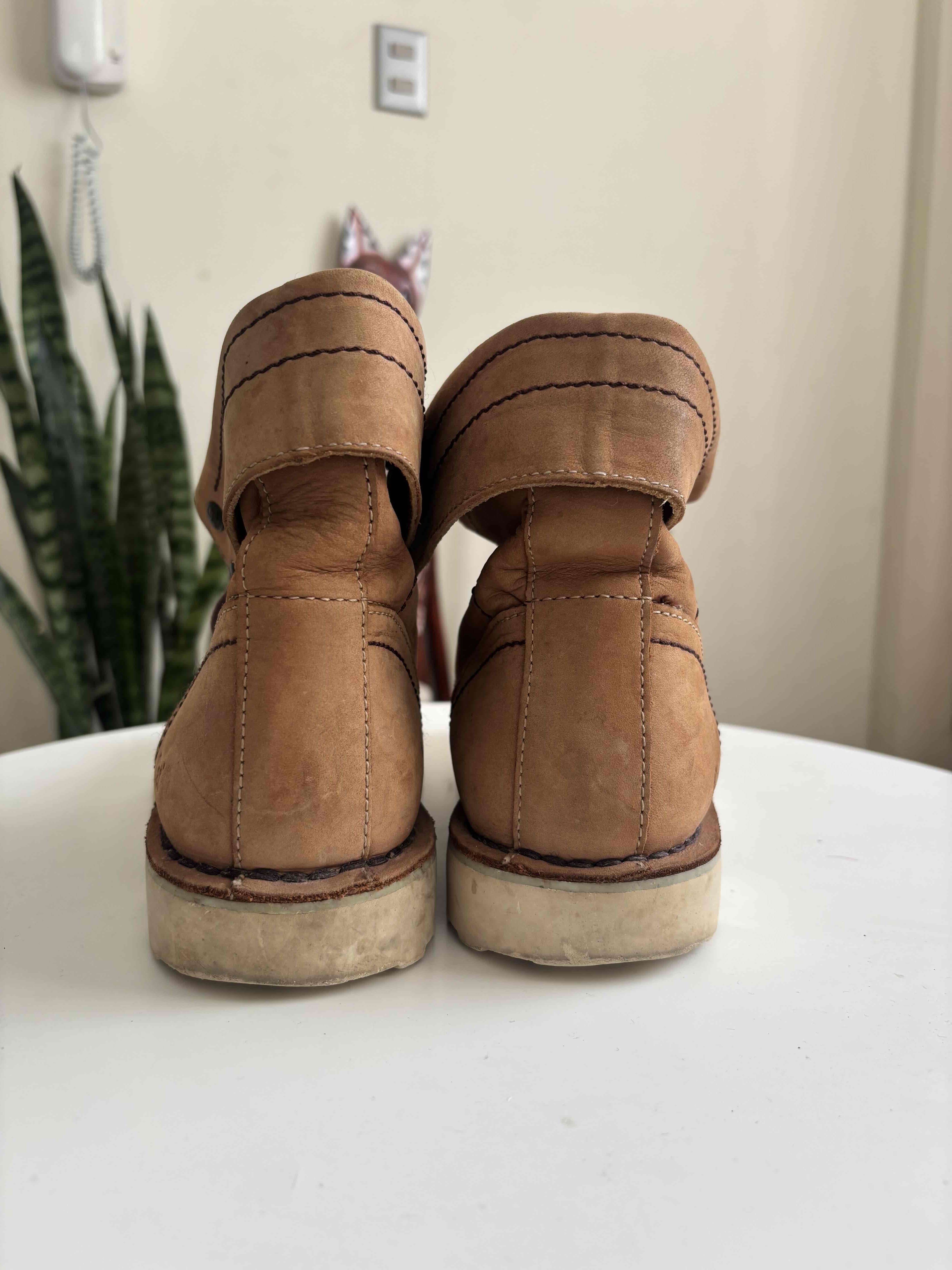 Botin de cuero CAT - miniatura 3