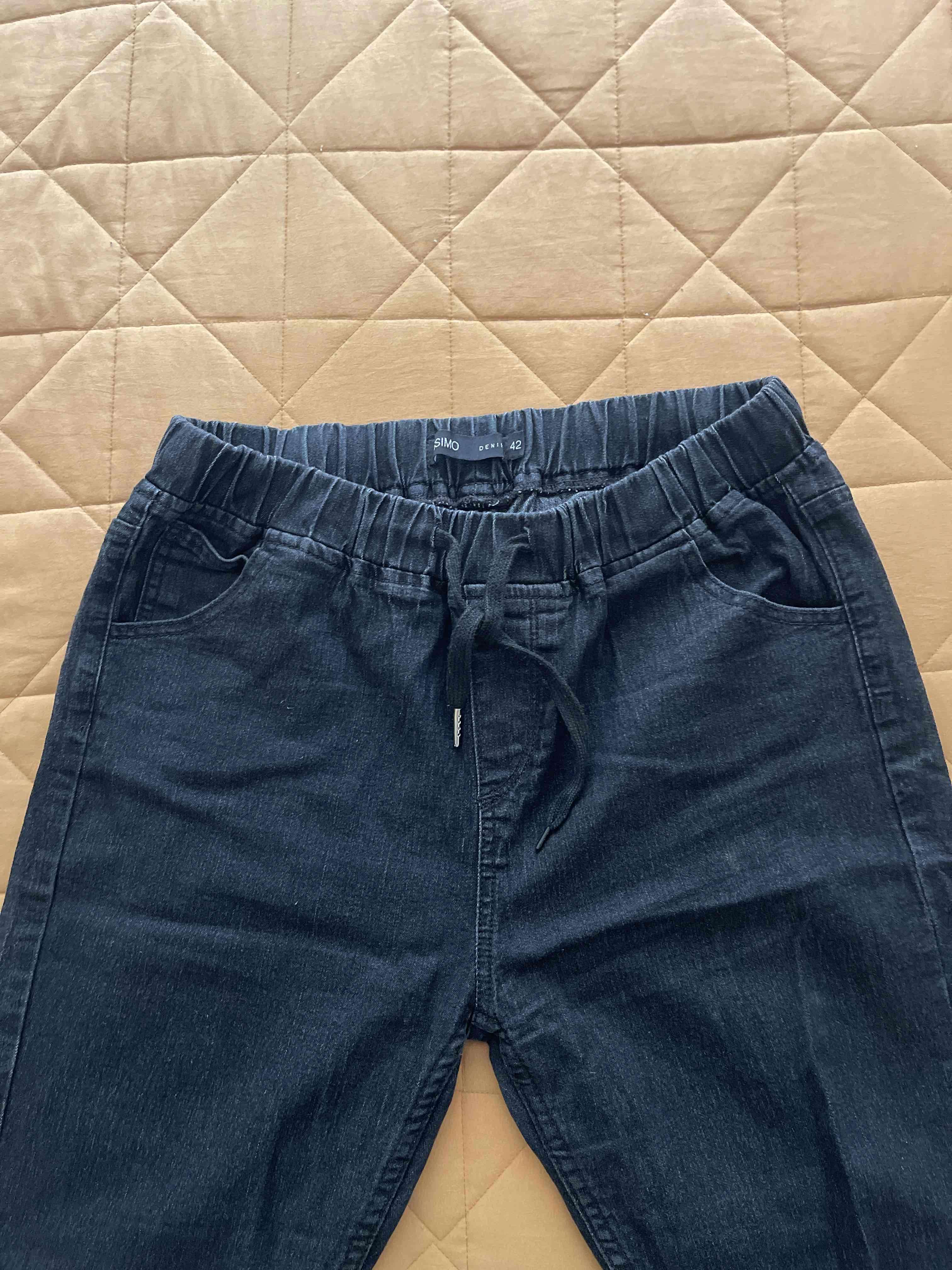 Pantalón negro casuales - miniatura 3