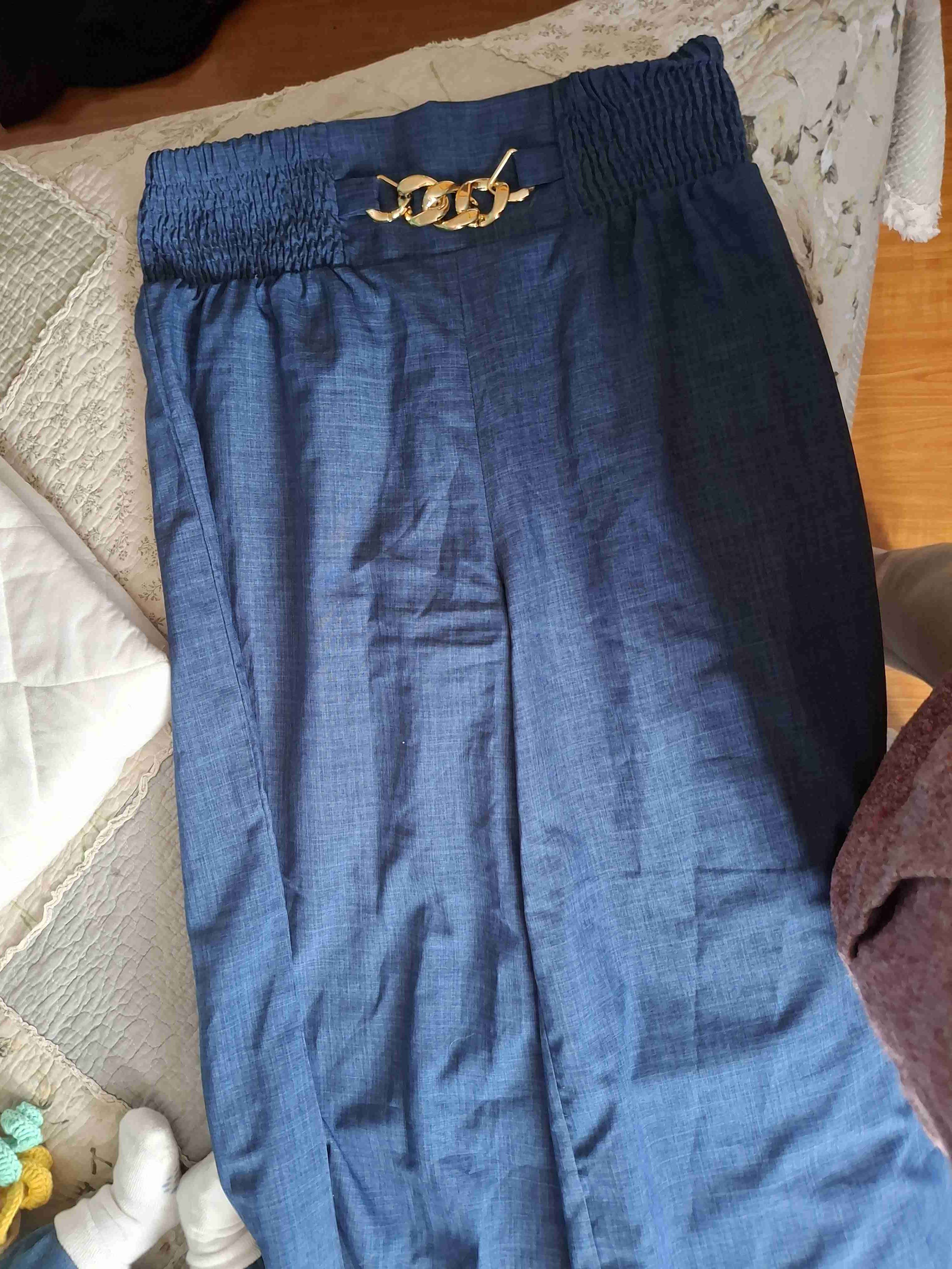 Pantalón azul con detalle dorado - miniatura 1