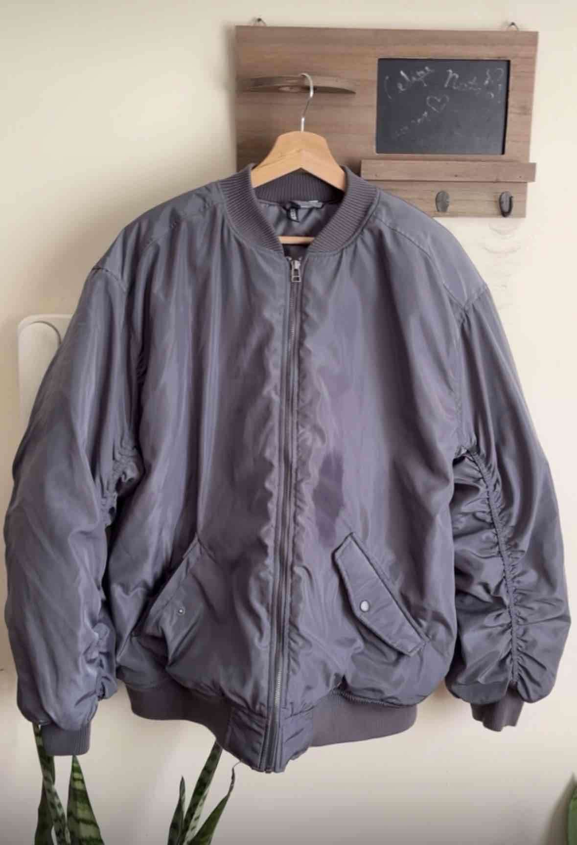 Chaqueta bomber gris H&M - miniatura 1