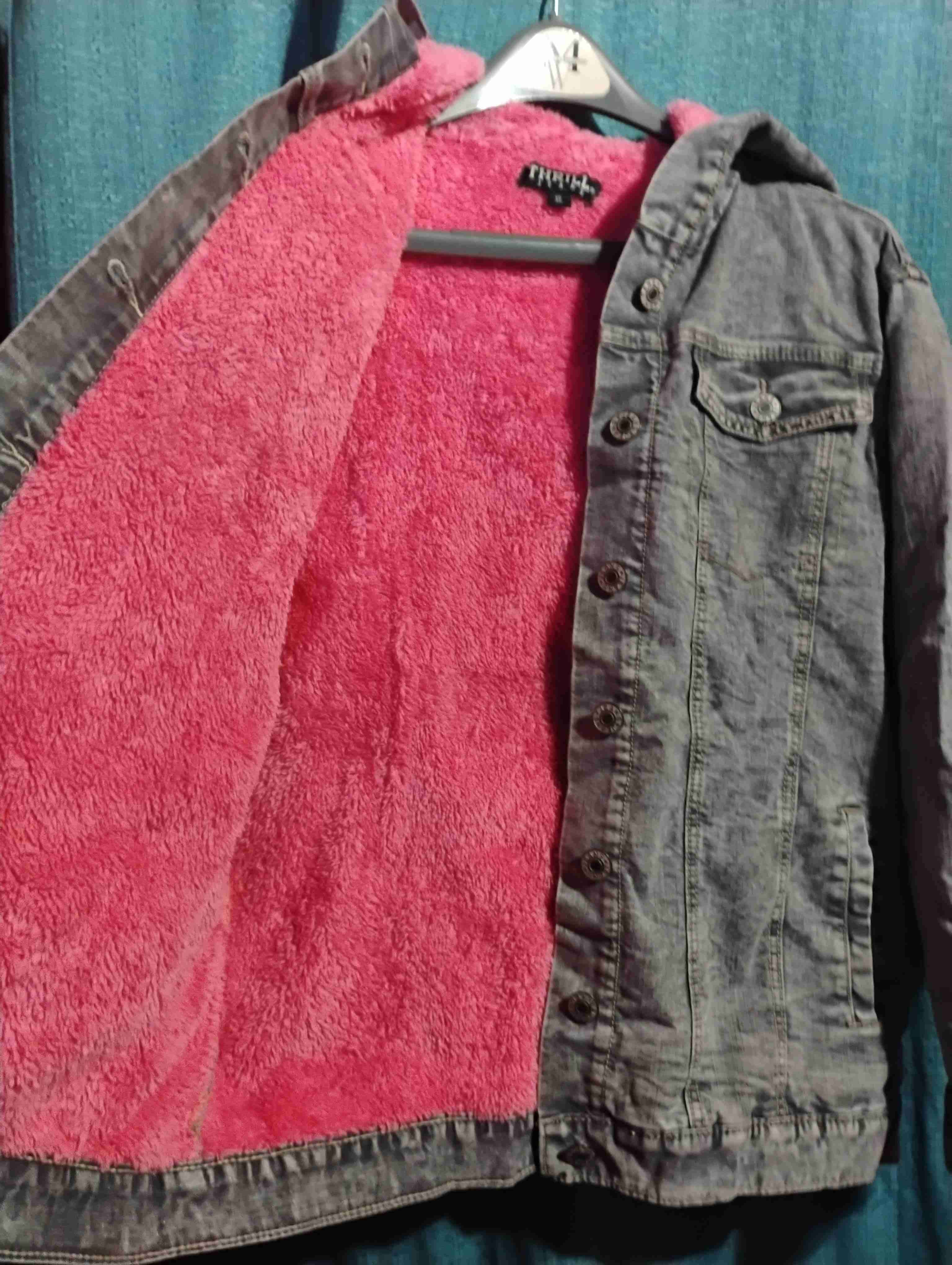 Chaqueta de mezclilla gris con capucha - miniatura 2