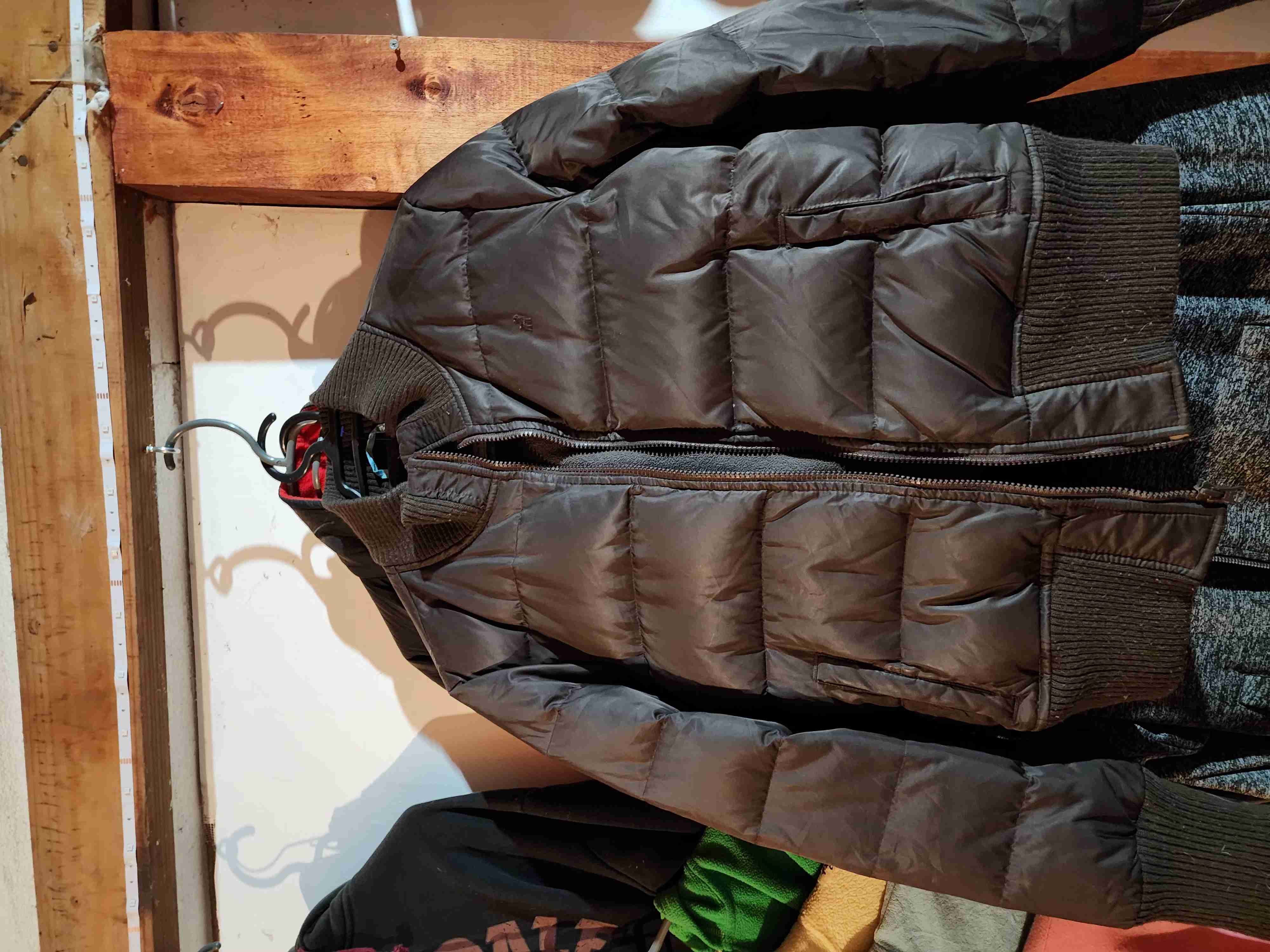 Chaqueta en excelente estado - miniatura 2