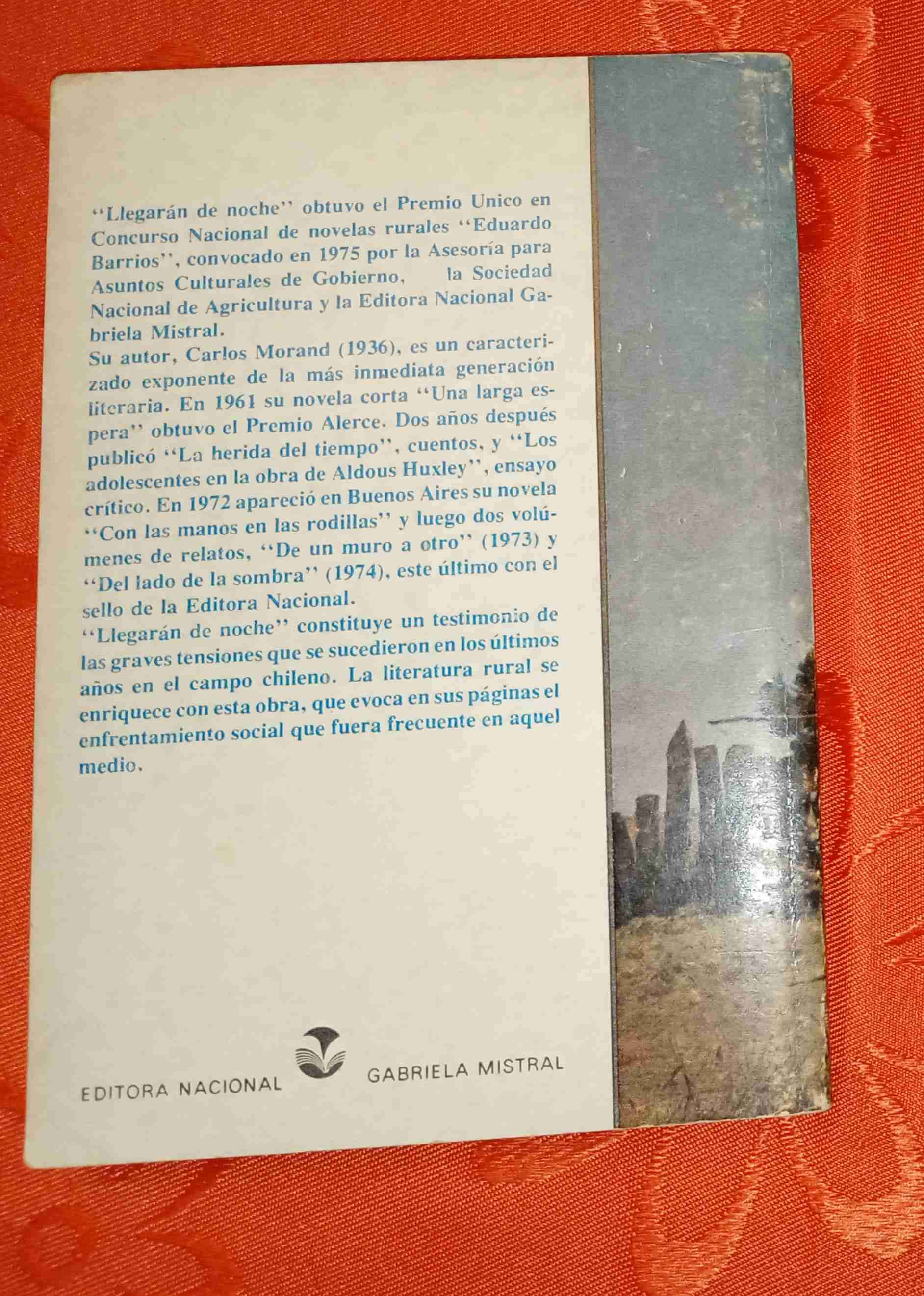 Libro 'Llegarán de Noche' - miniatura 5