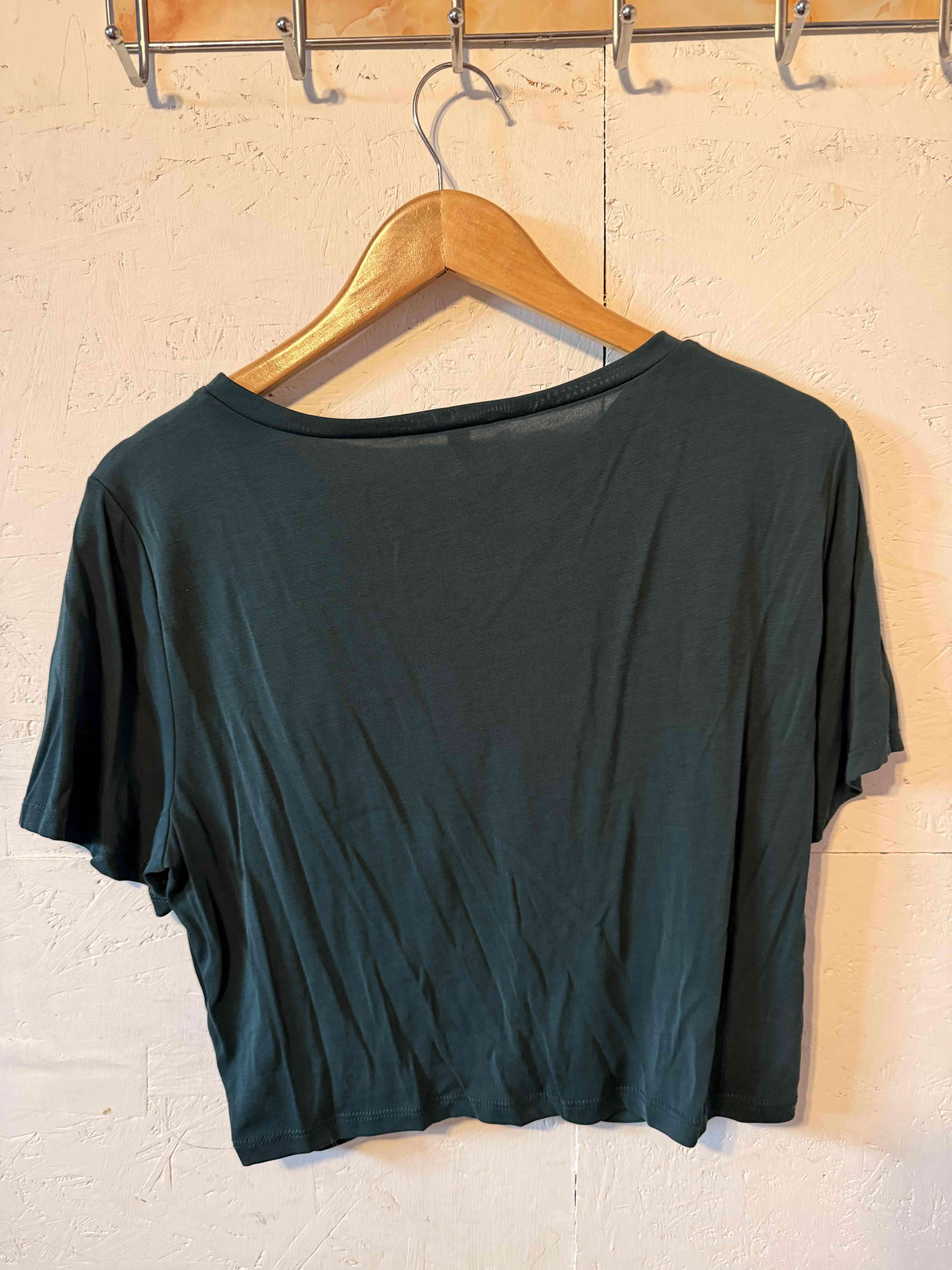 Polera verde Nicopoly XL - miniatura 3