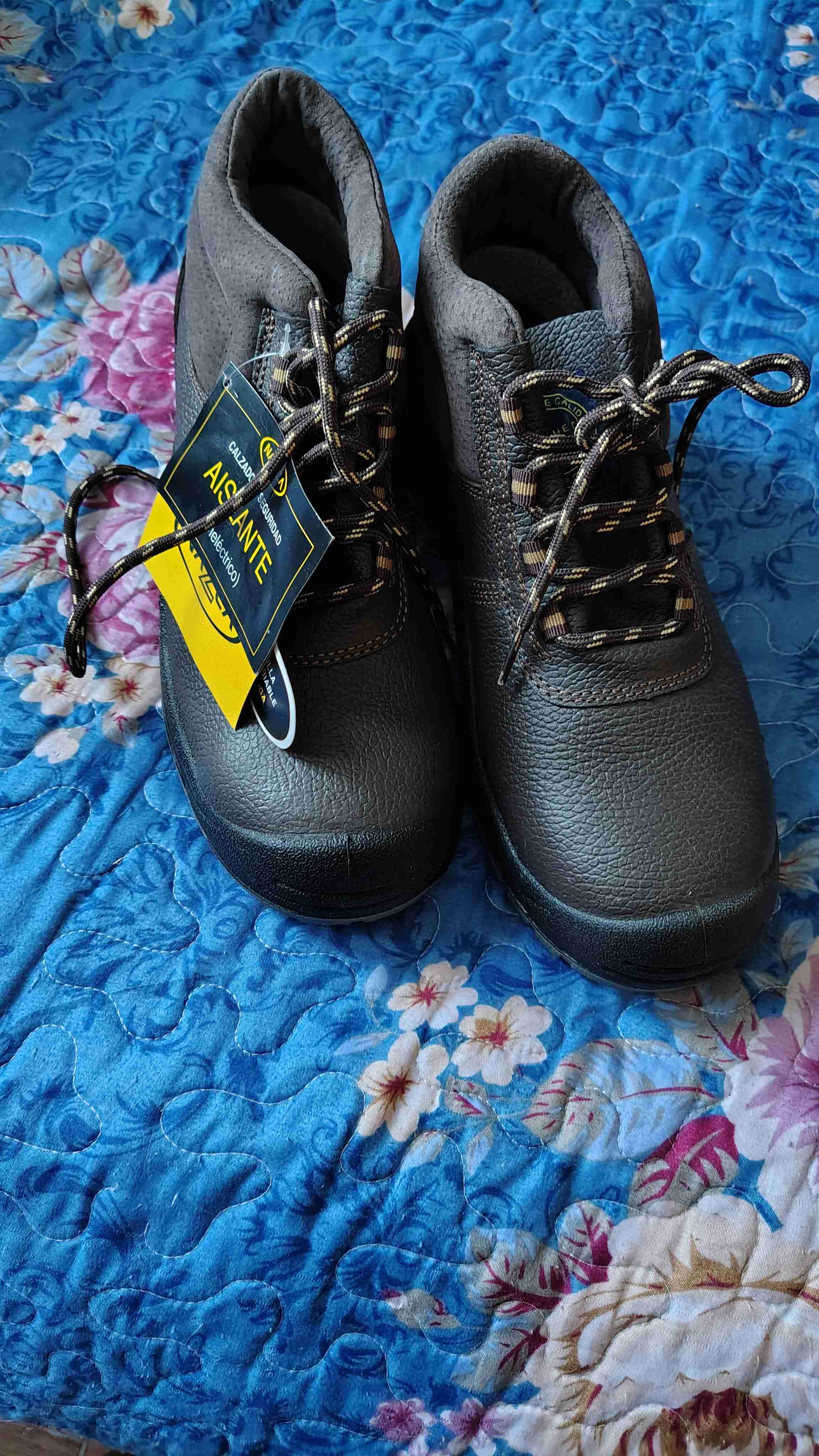 Zapatillas deportivas gris y naranjas - miniatura 3