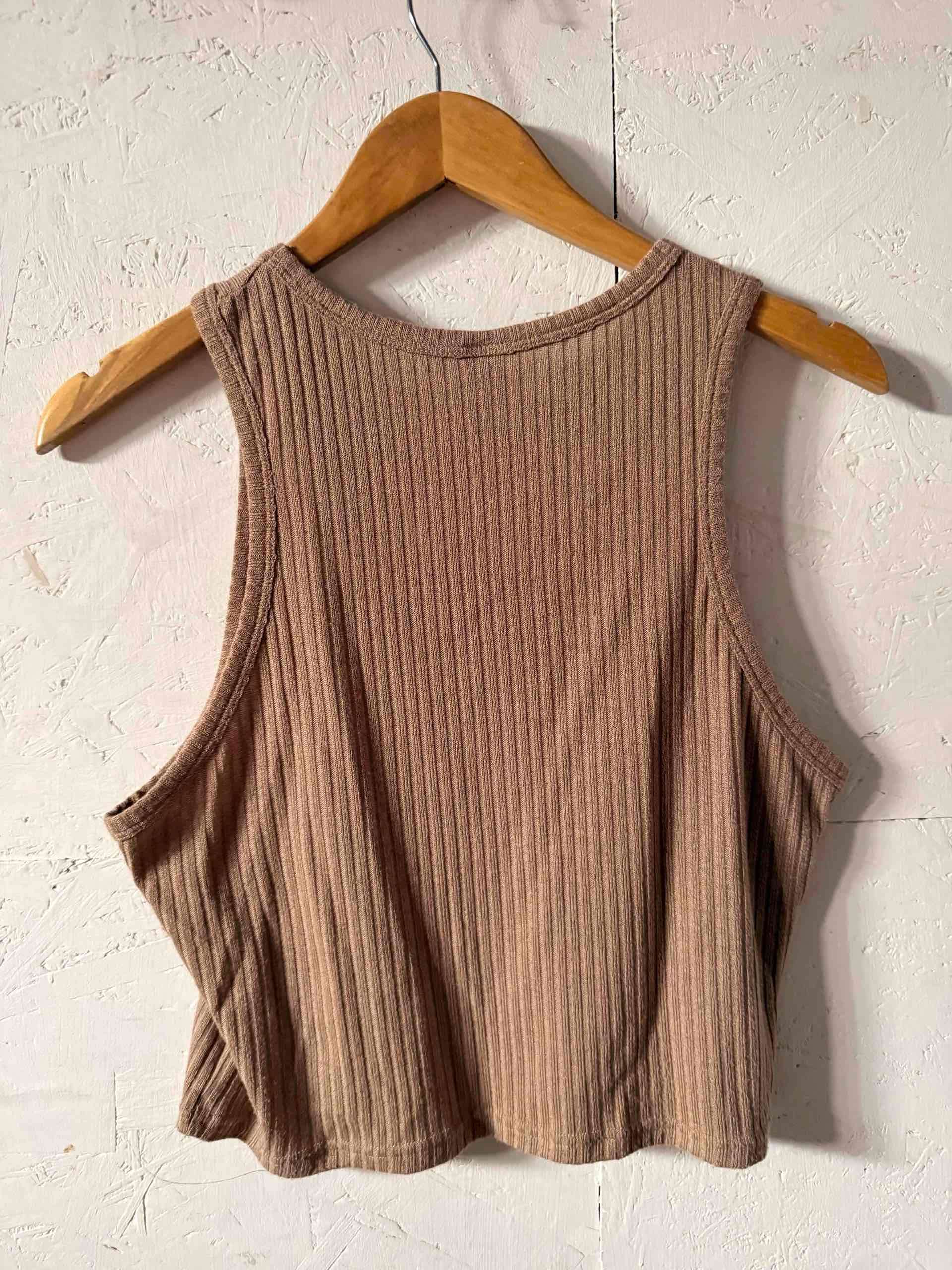 Top sin mangas beige SHEIN - miniatura 2