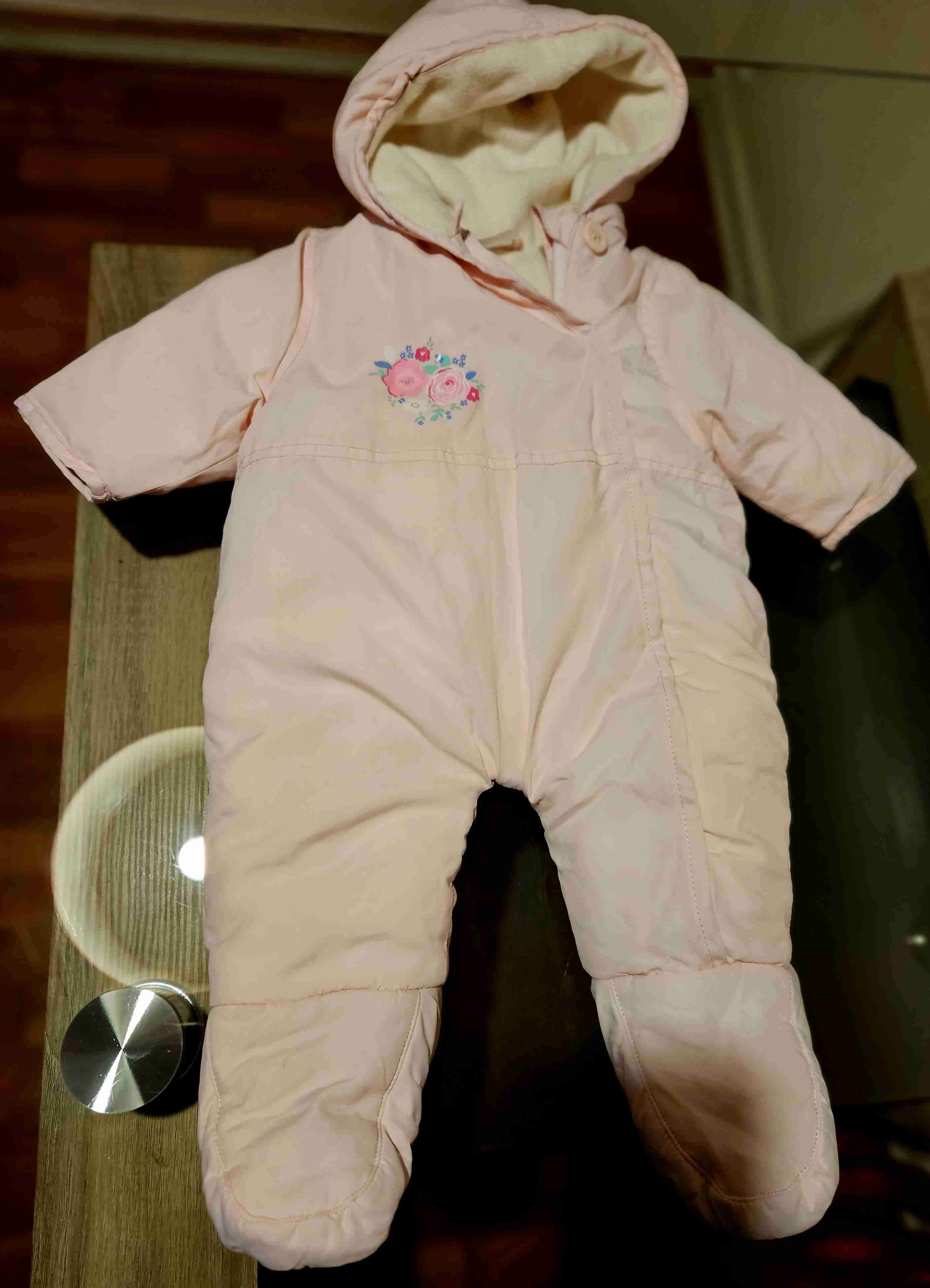 Enterito térmico rosa para bebé