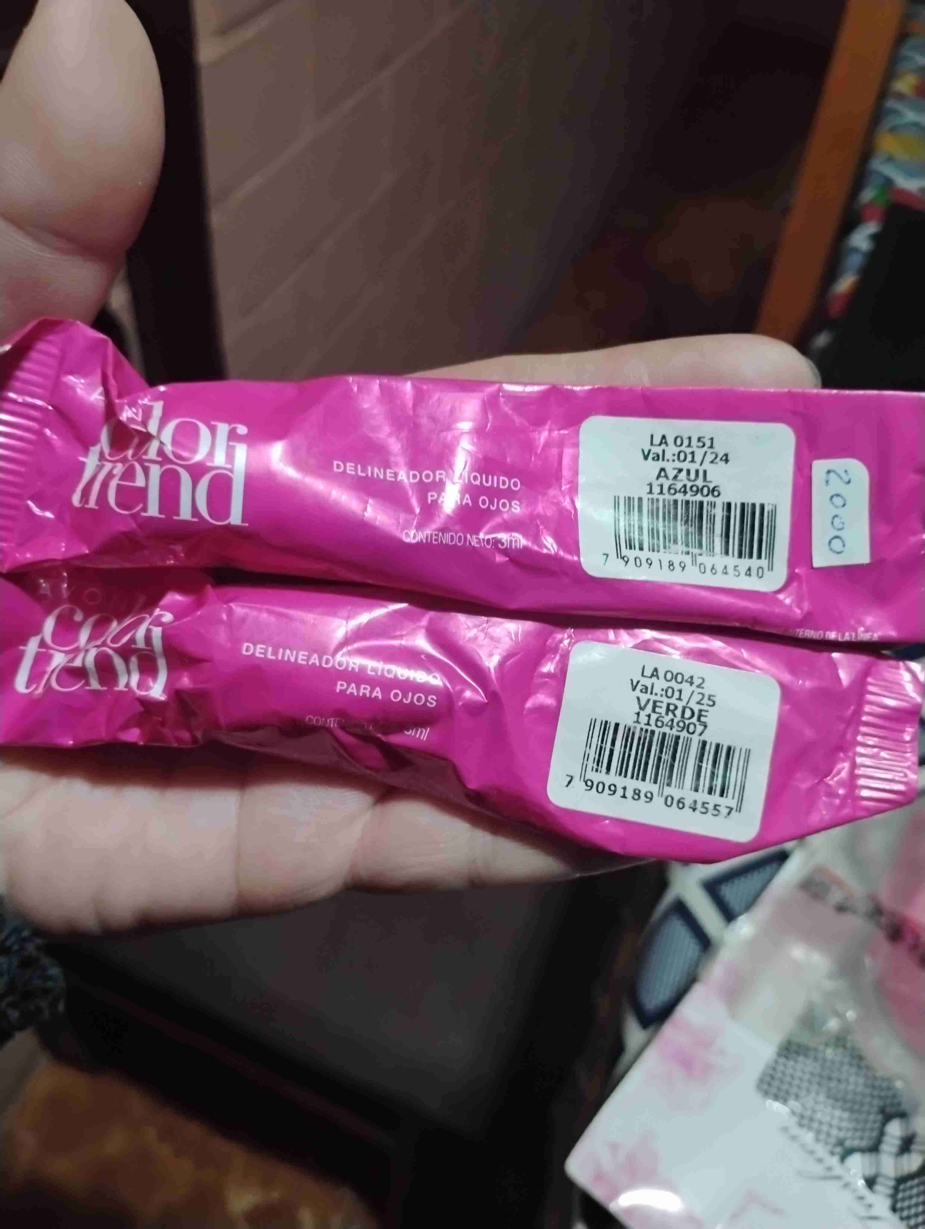 Paleta de sombras Miss Snow - miniatura 2