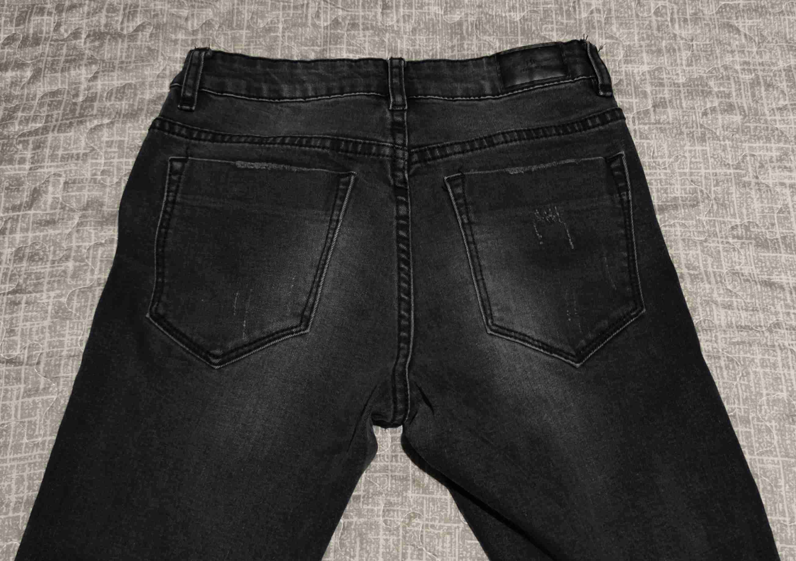 Jeans pitillo negros mujer - miniatura 4