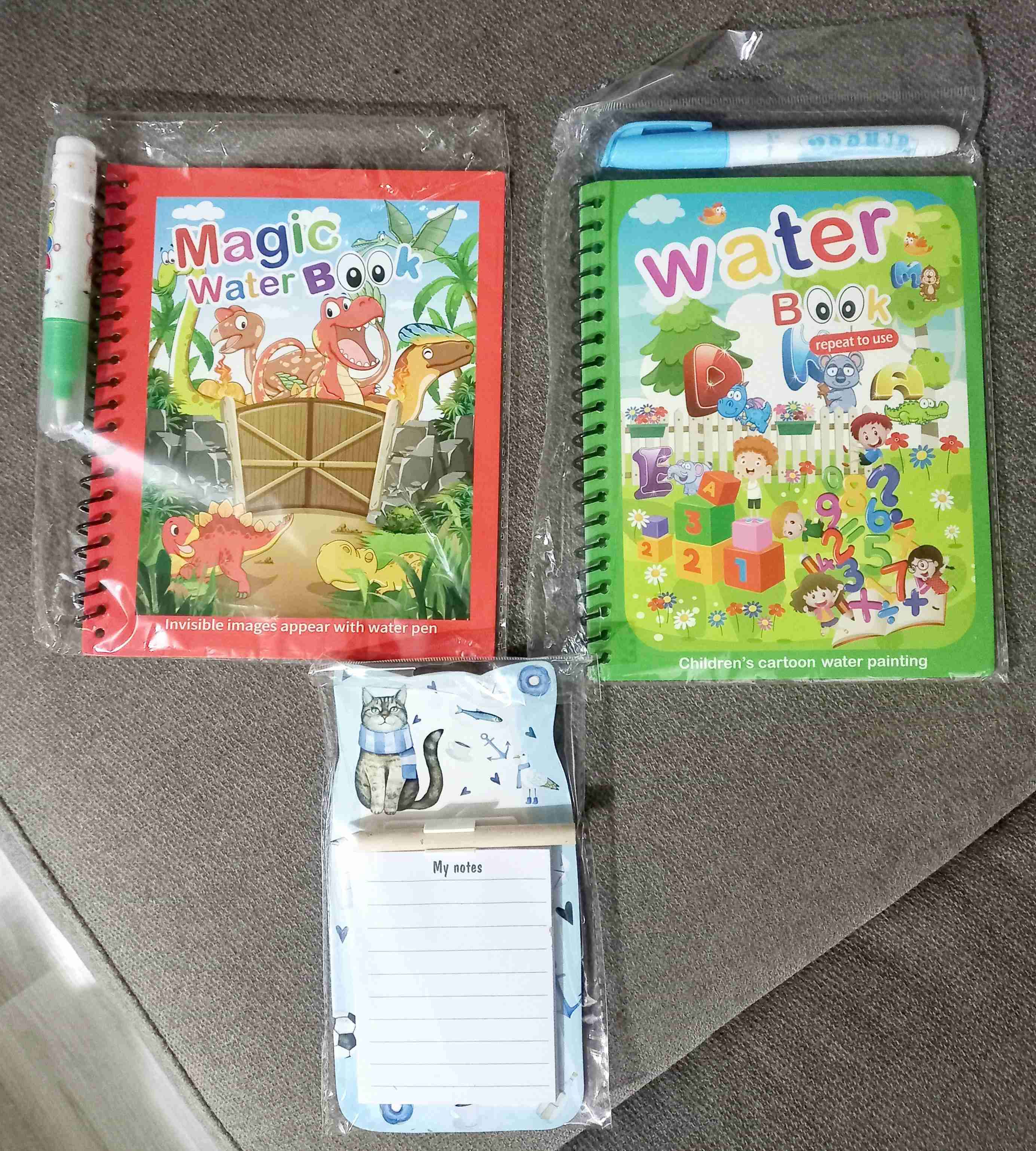 Libros mágicos de agua infantiles