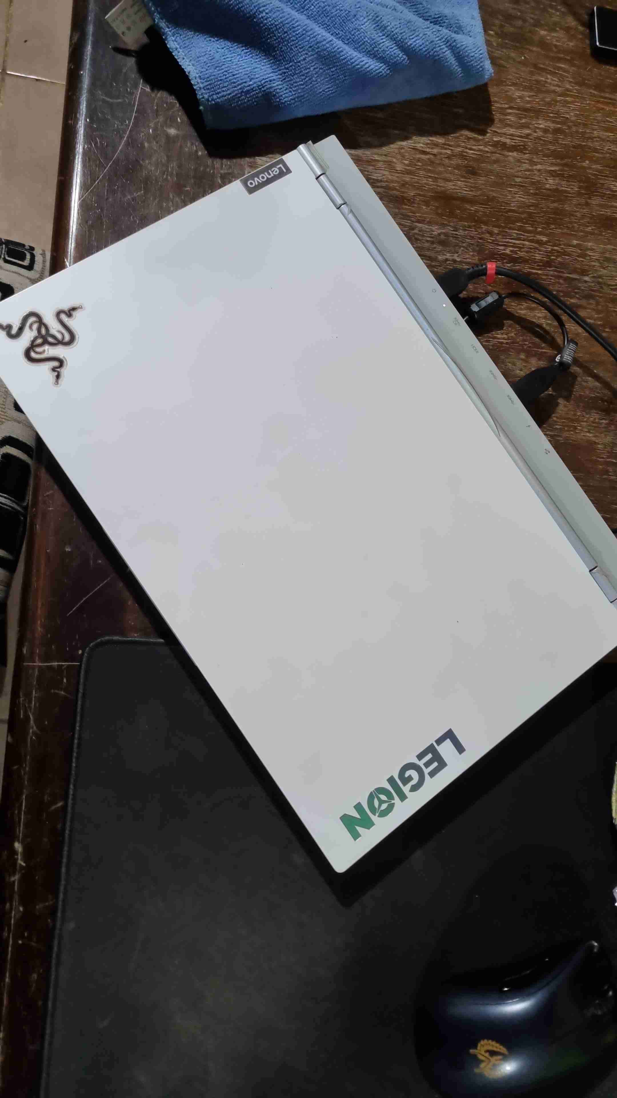 Notebook Lenovo Legion 5 - miniatura 2