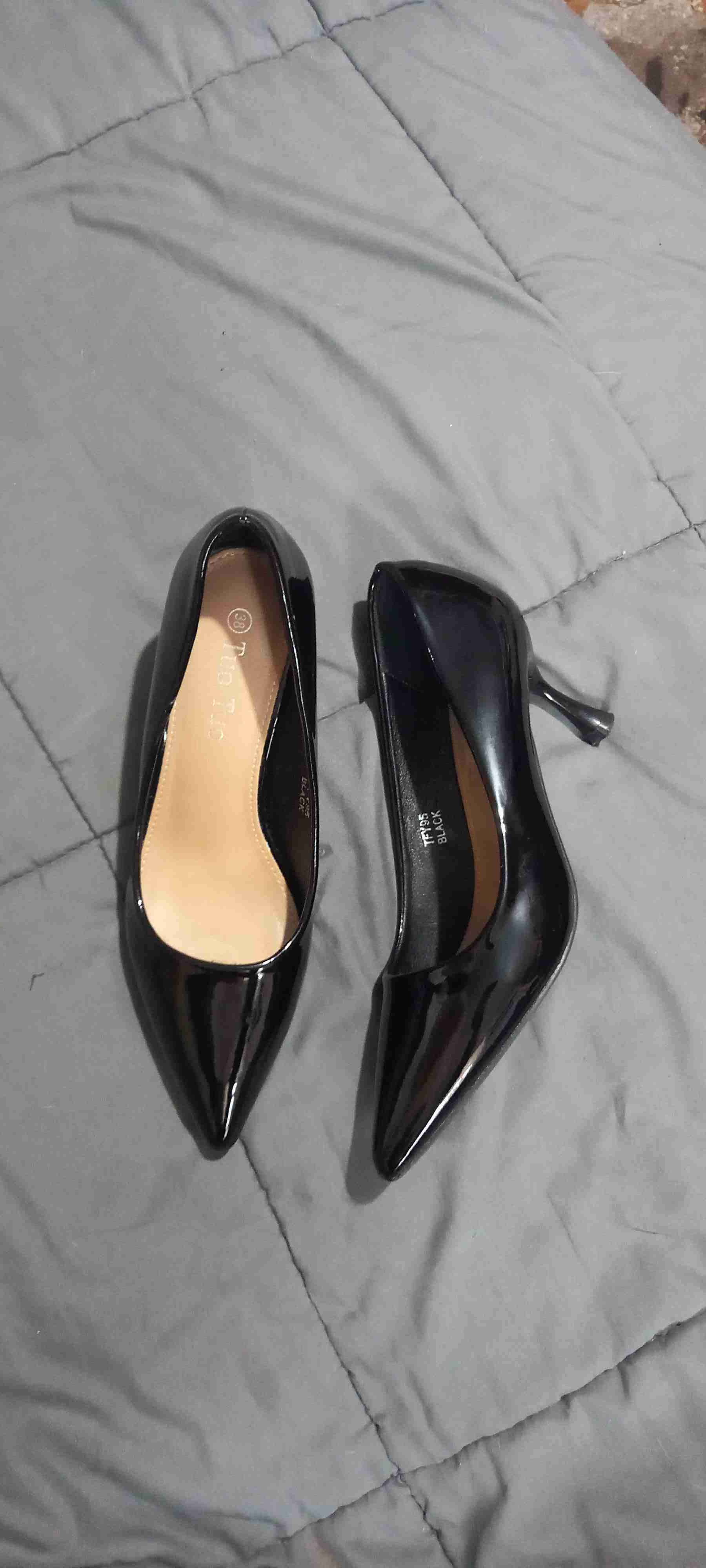 Zapatos de charol negro - miniatura 2