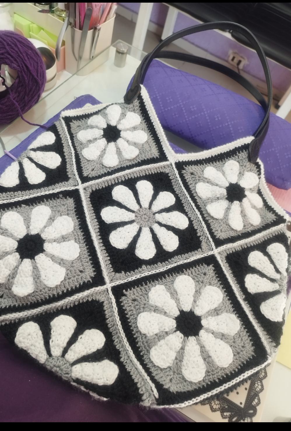 Bolso tejido con flores - miniatura 2