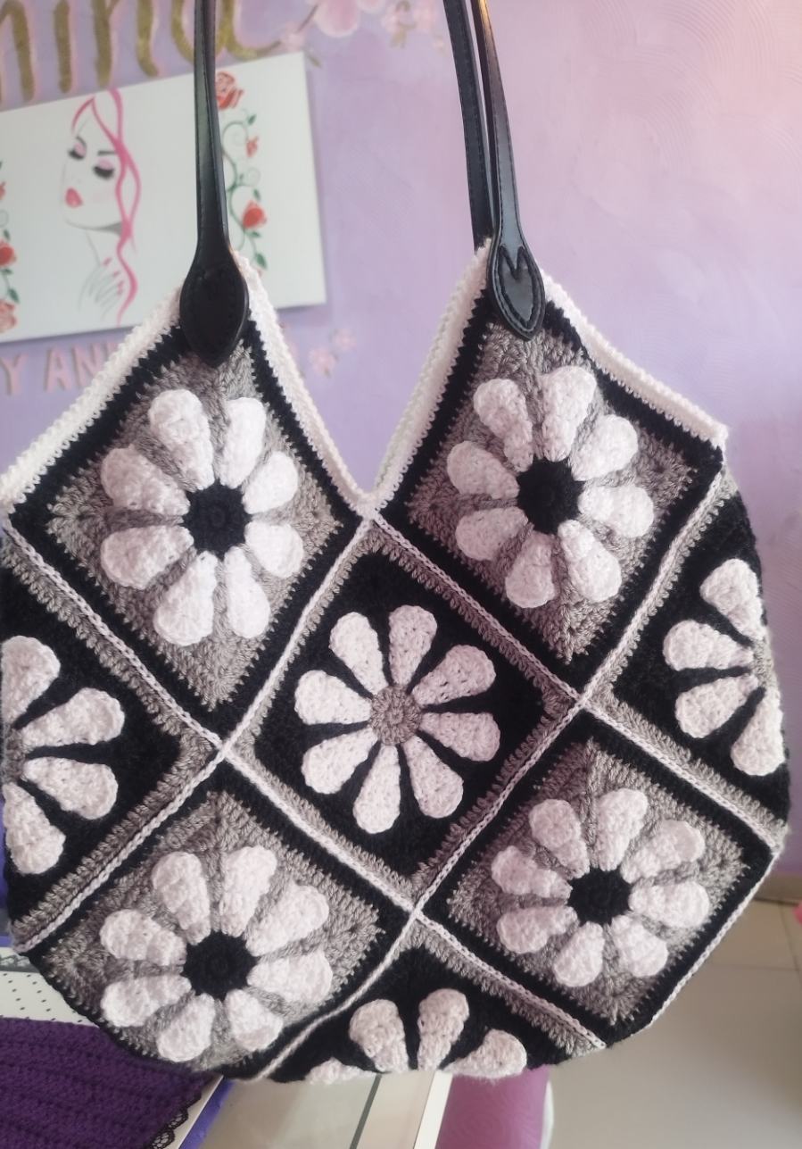 Bolso tejido con flores - miniatura 3