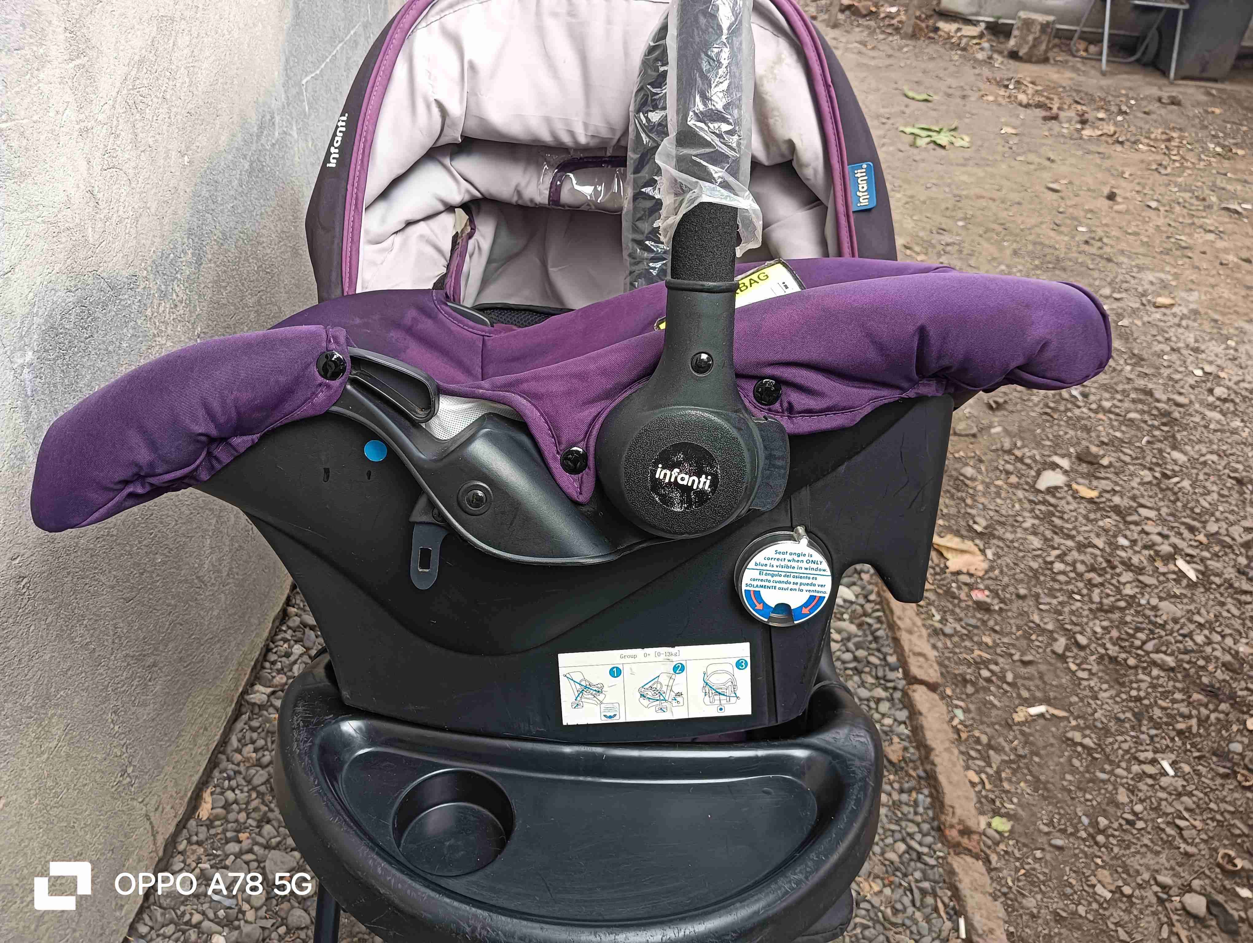 Silla de auto morada Infanti - miniatura 1