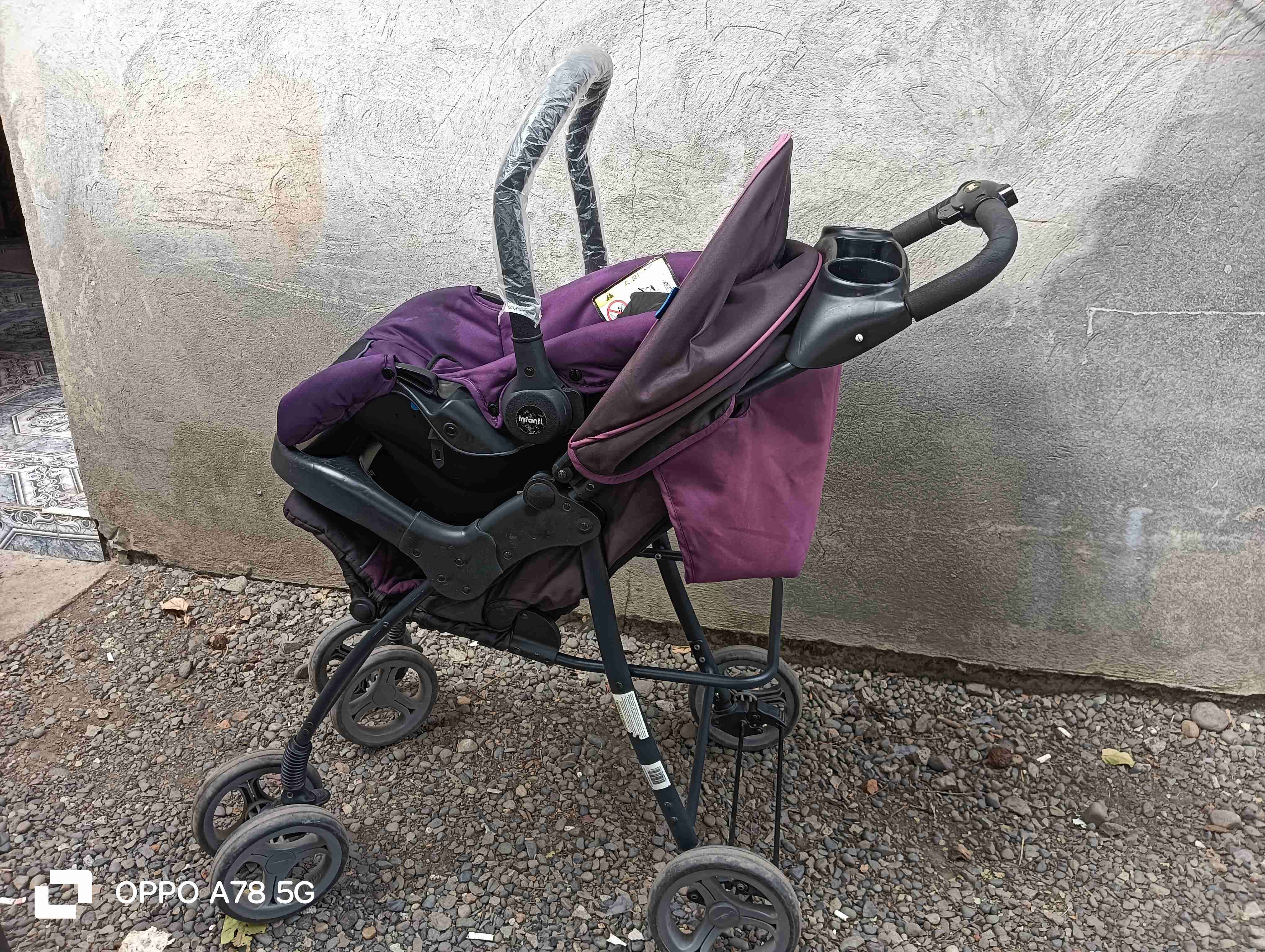 Silla de auto morada Infanti - miniatura 4