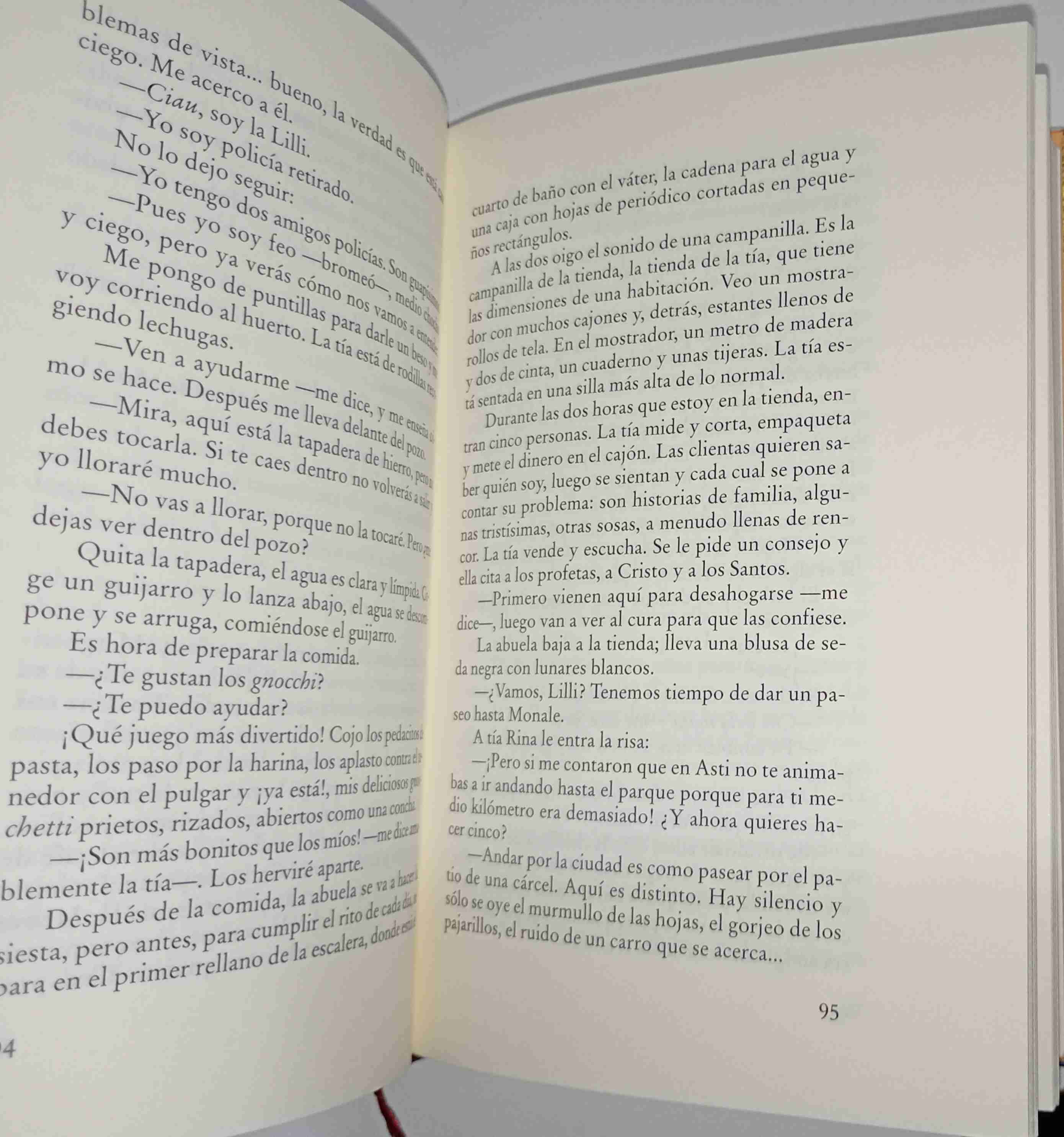 Libro 'El príncipe y la criada' - miniatura 6