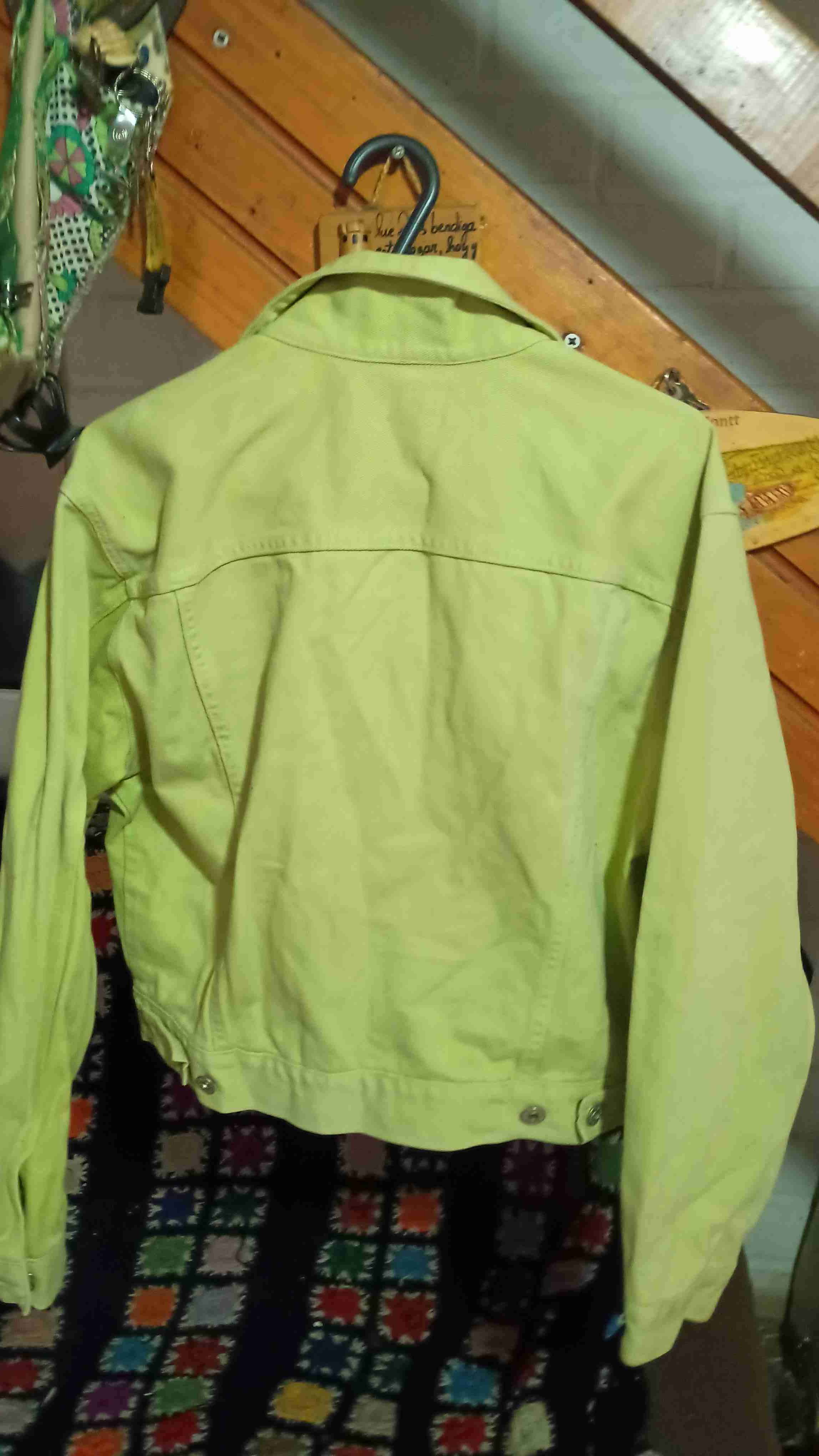 Chaqueta vaquera verde GUESS - miniatura 2