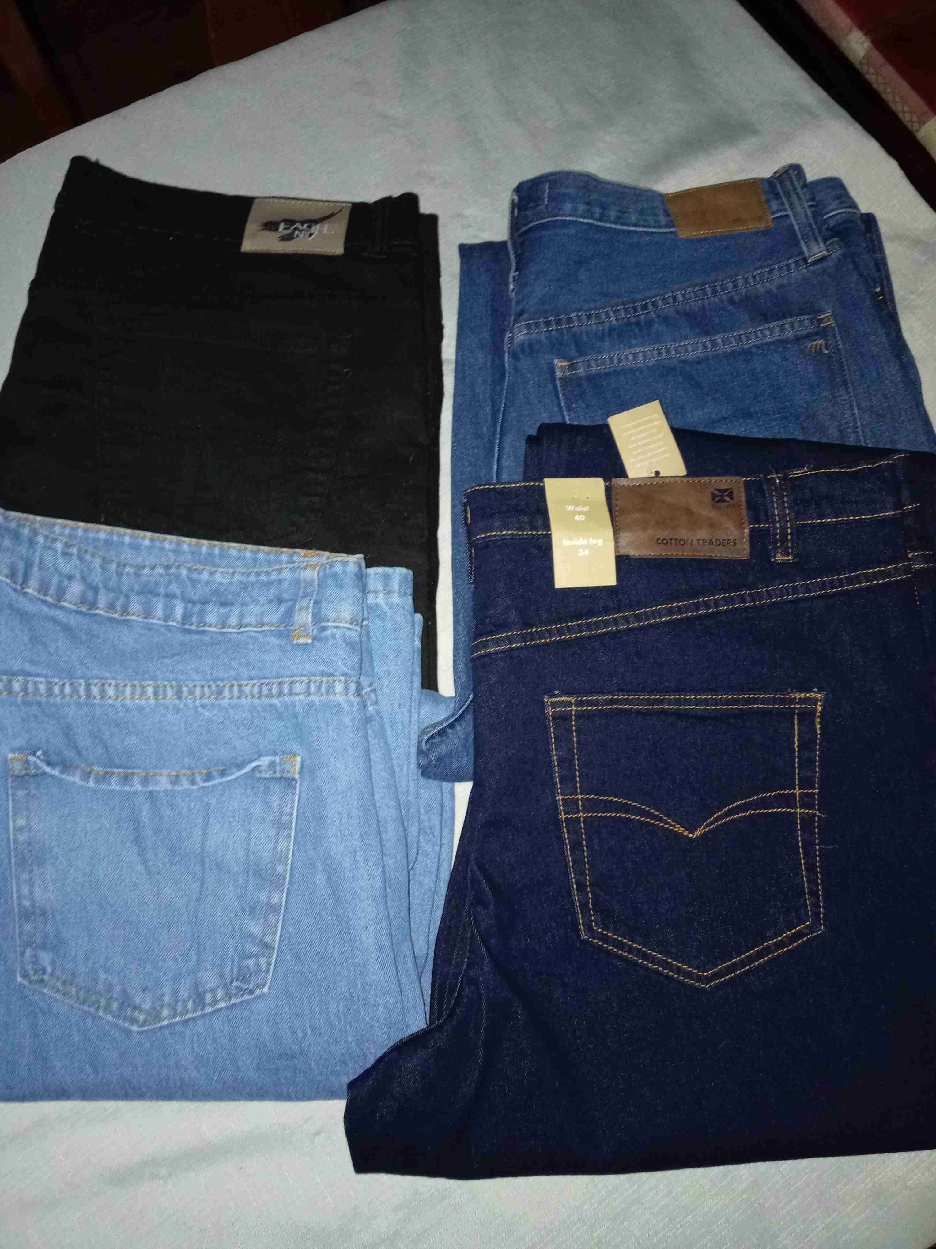Lote de jeans en varios colores - miniatura 1