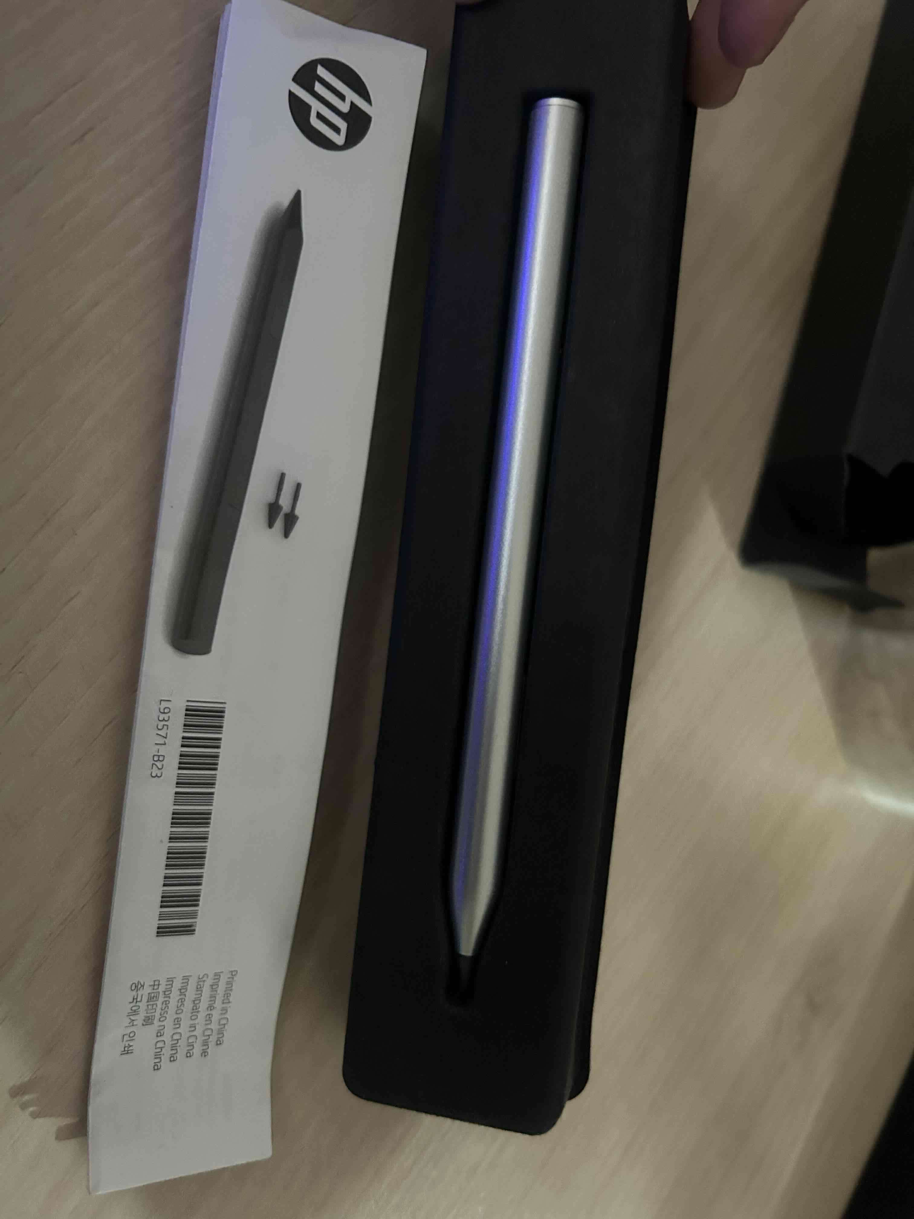 Lápiz óptico HP nuevo - miniatura 2