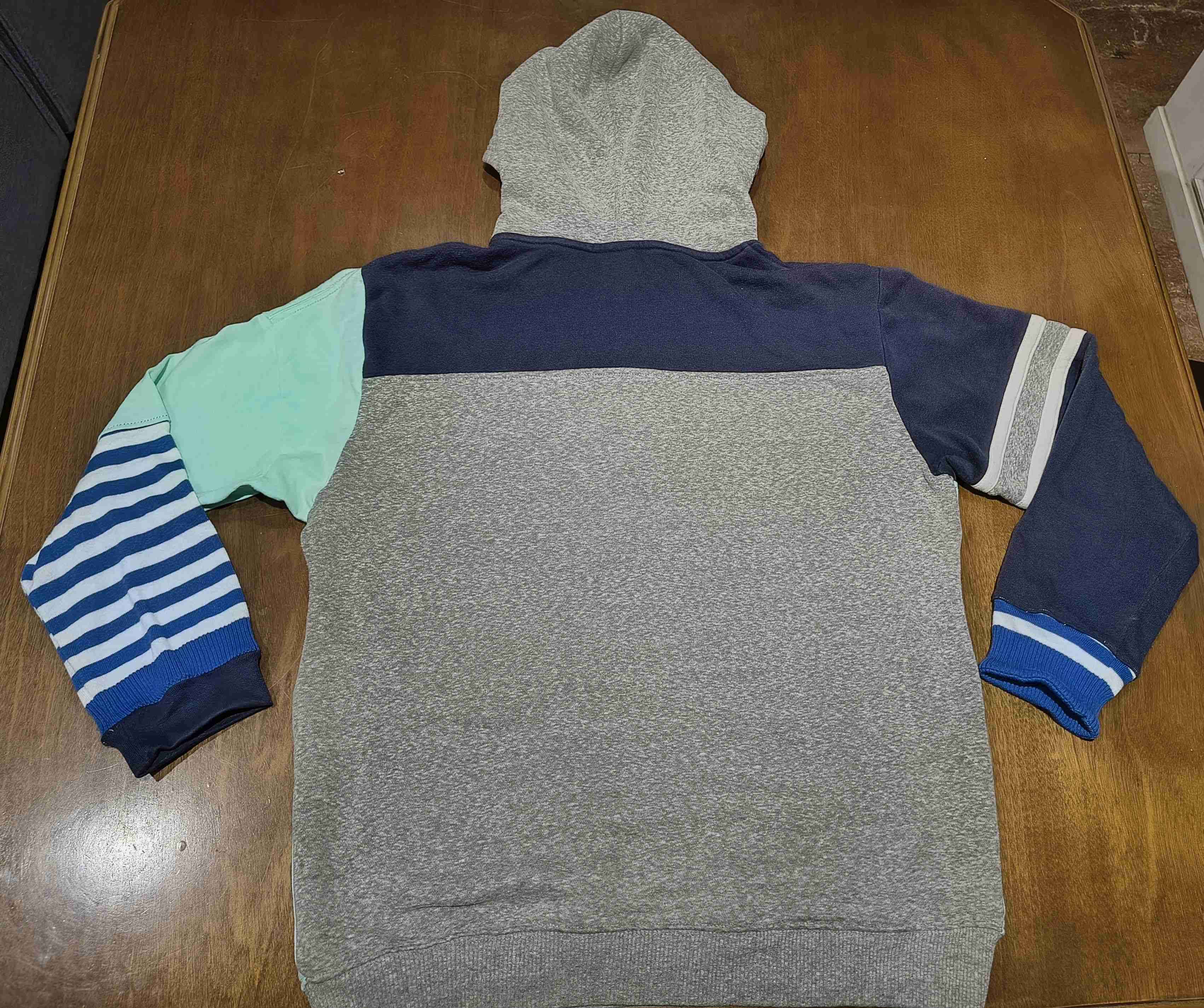 Polerón unisex modelo único - miniatura 2