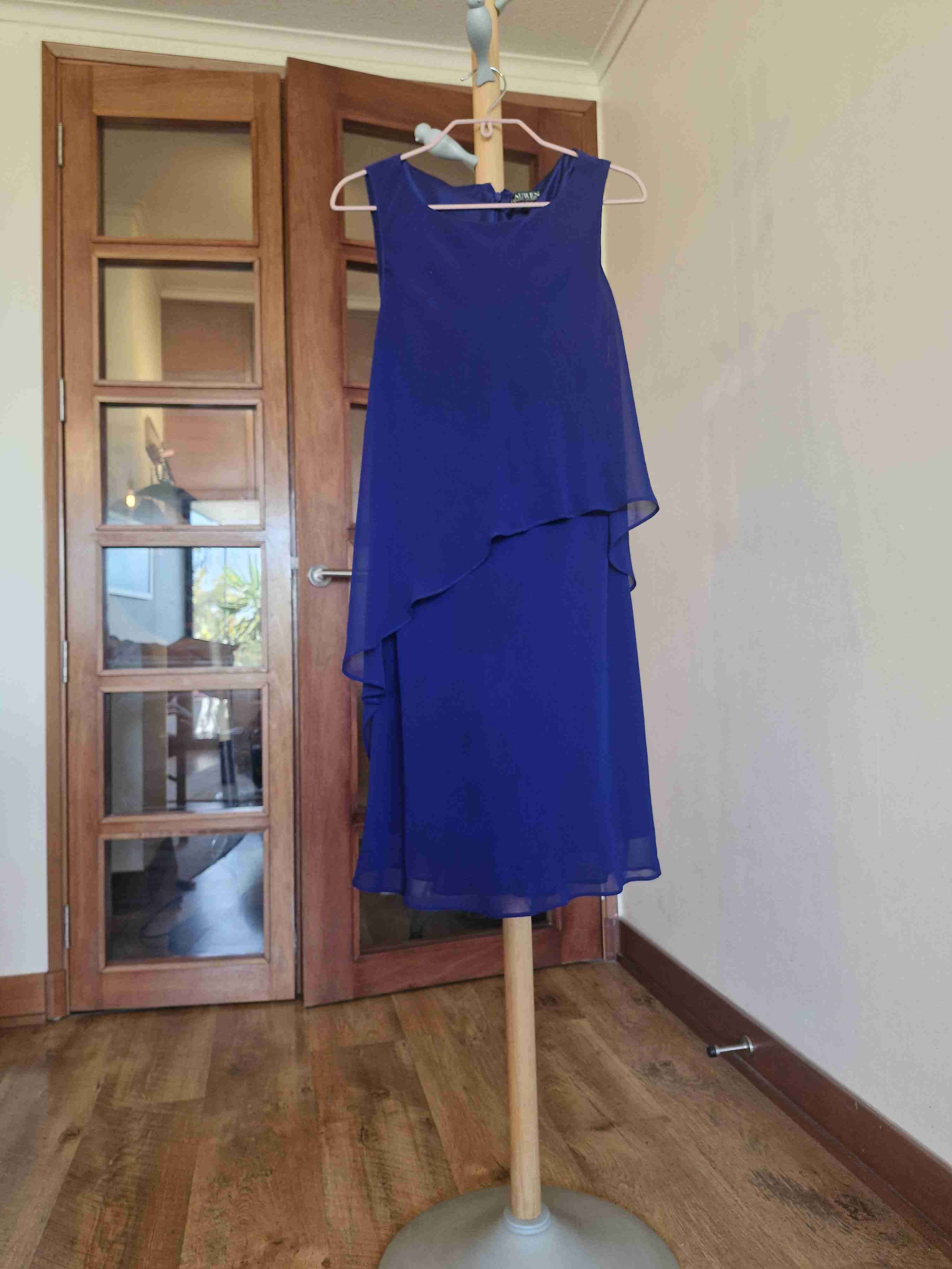 Vestido largo azul elegante - miniatura 2