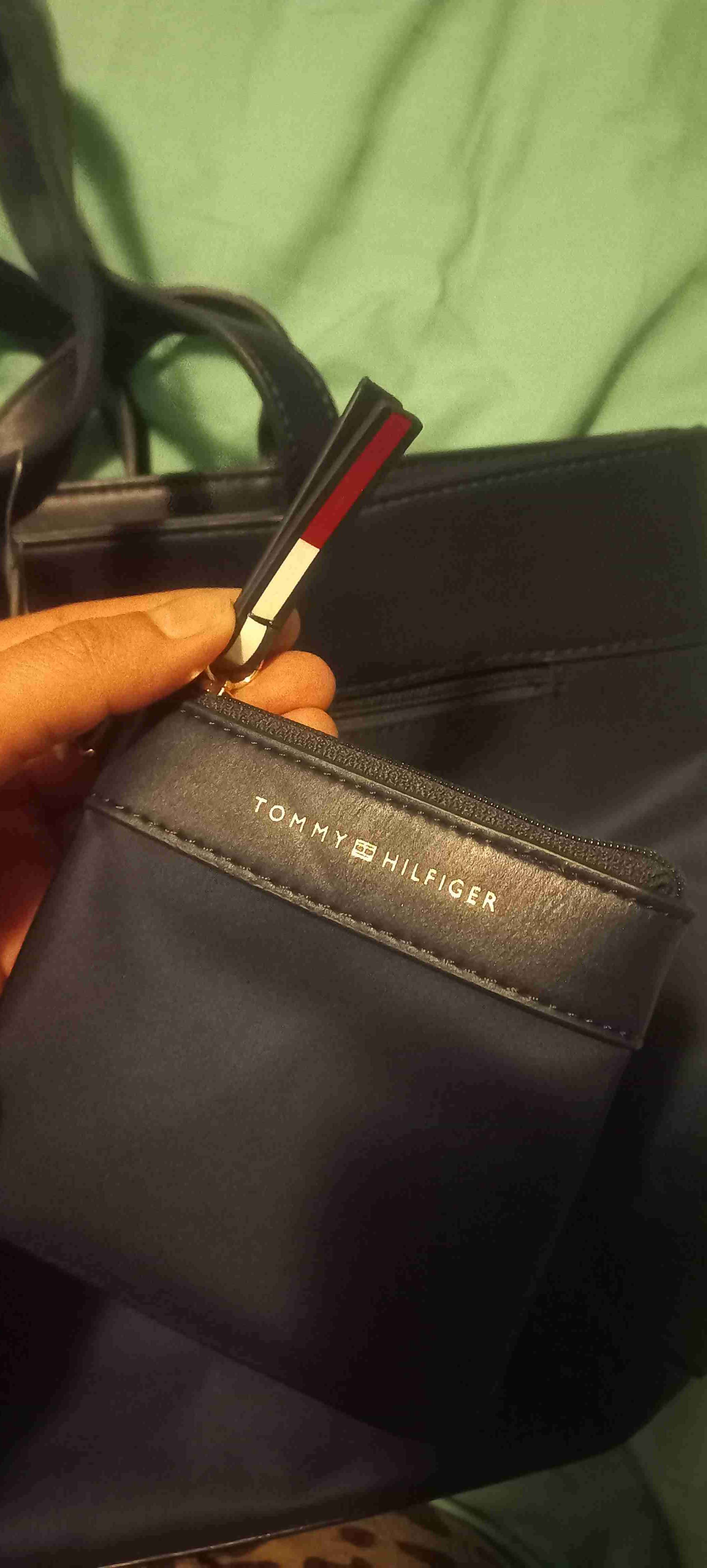 Cartera azul con cierre decorativo - miniatura 2