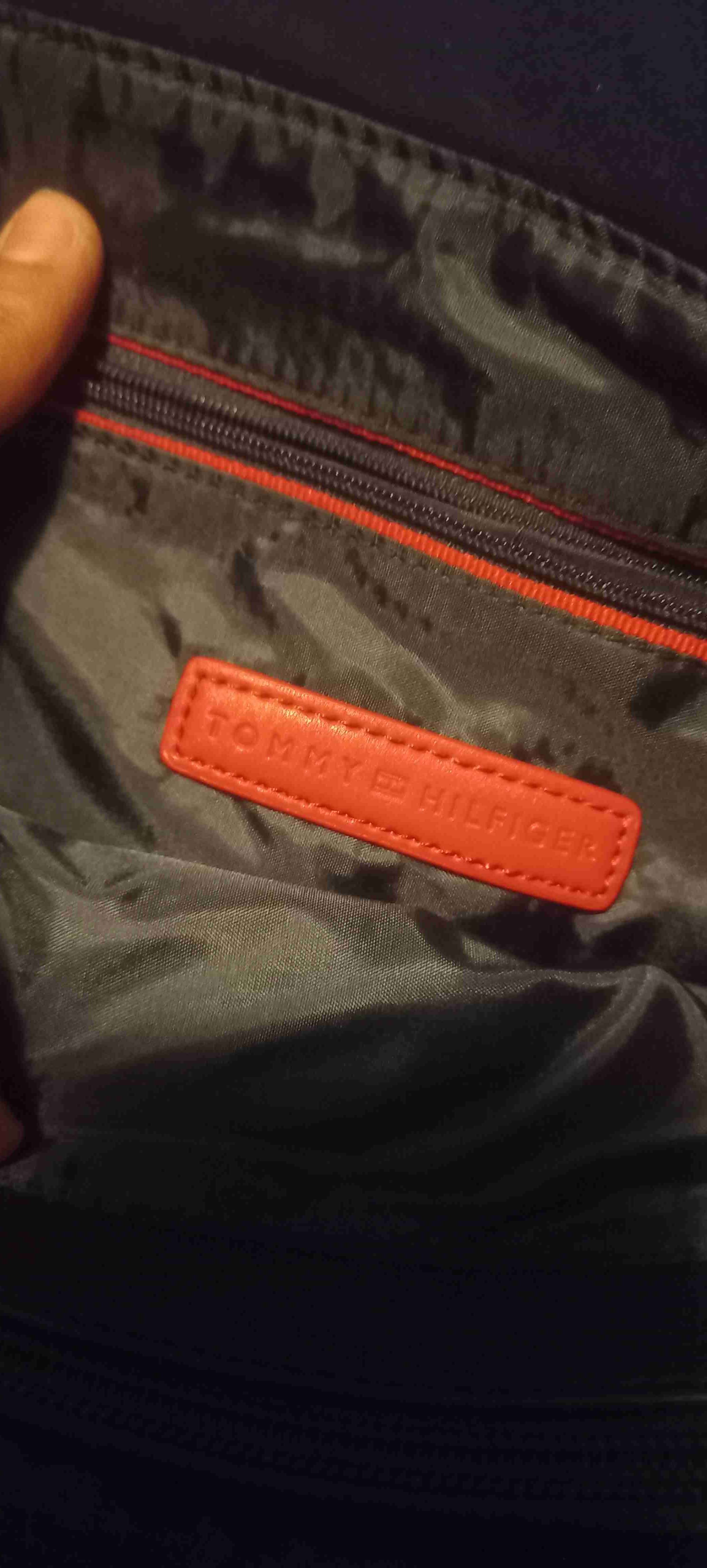 Cartera azul con cierre decorativo - miniatura 3