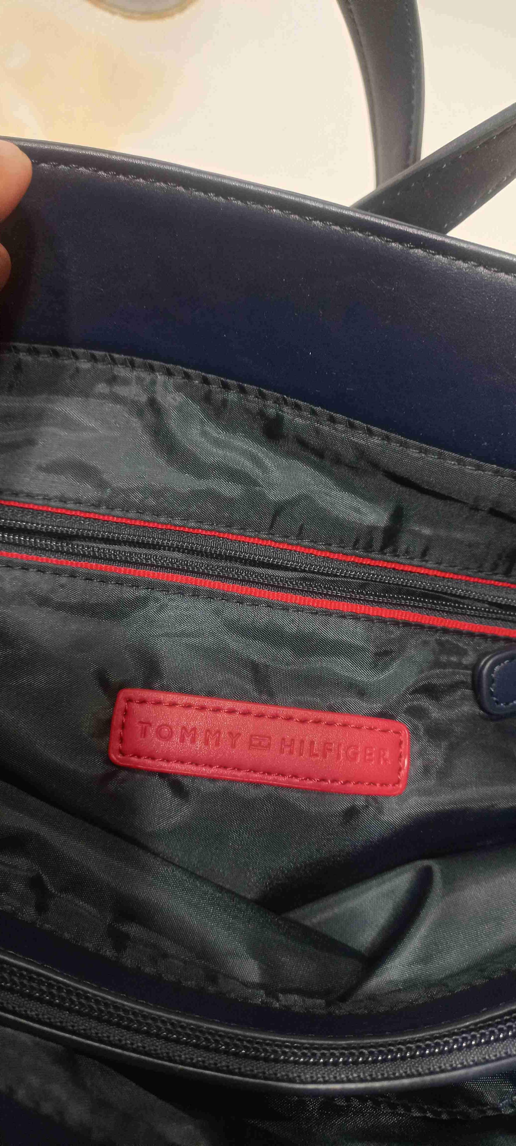 Cartera azul con cierre decorativo - miniatura 4