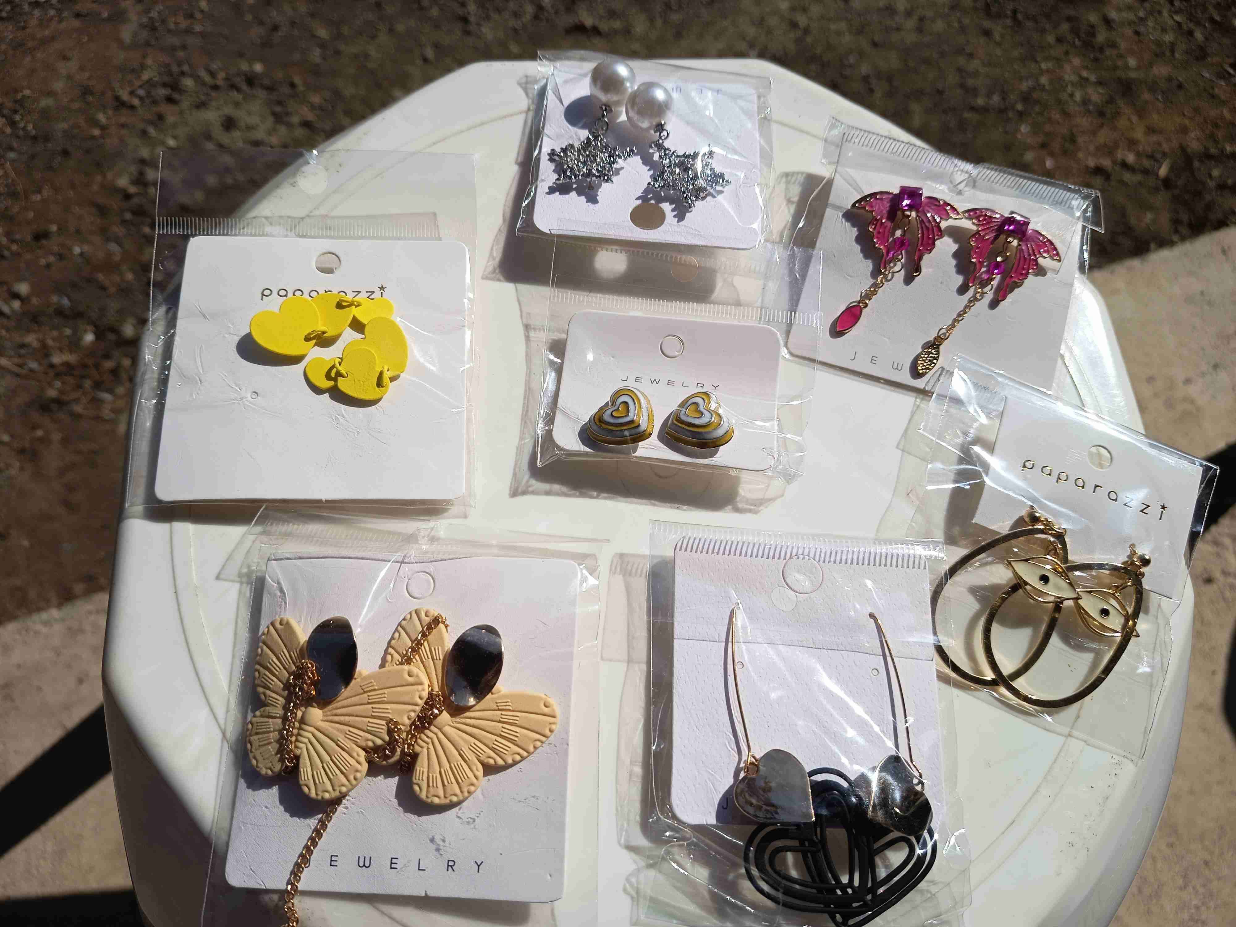 Hermosos aritos hipoalirgenicos - miniatura 3