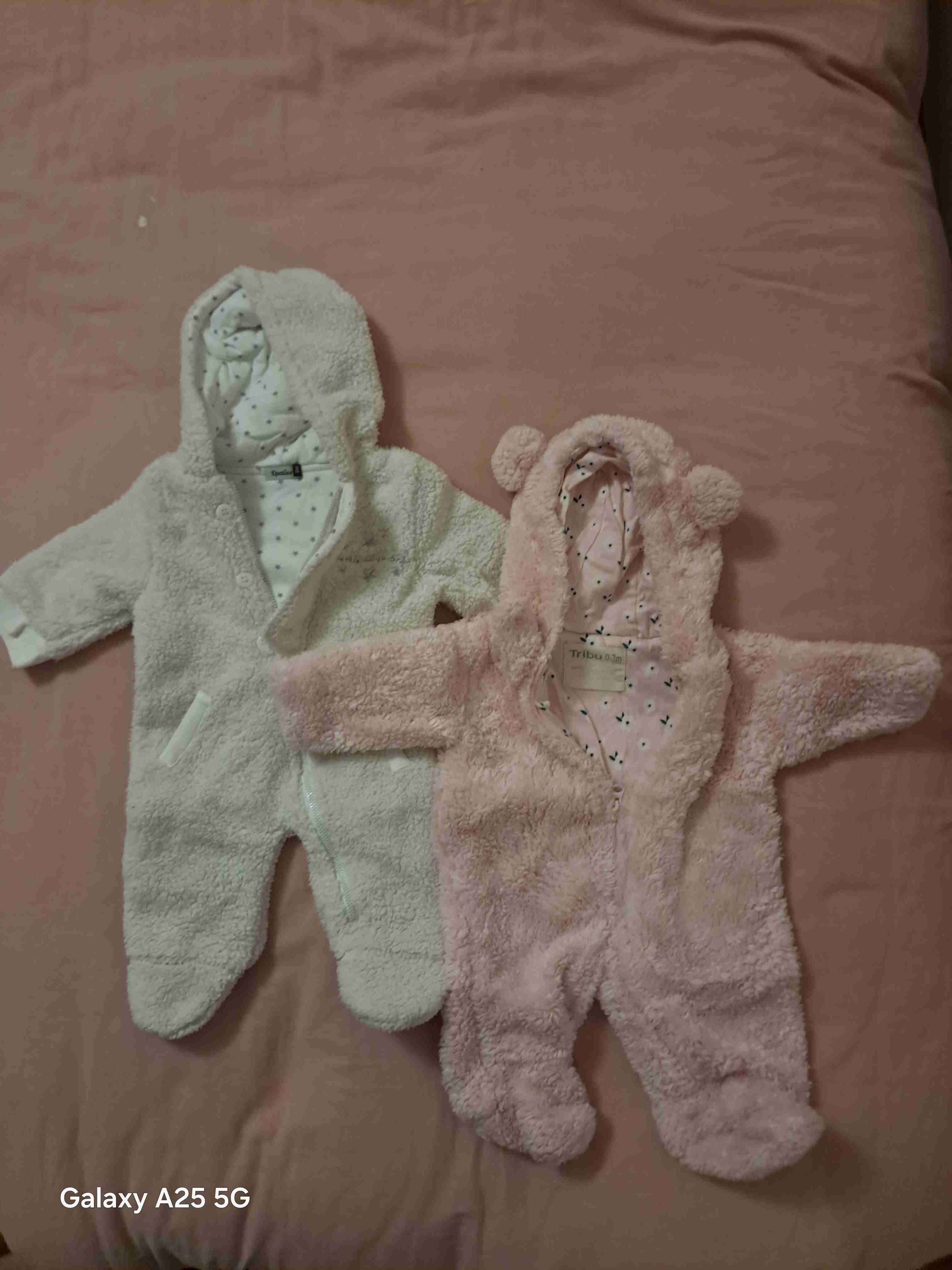 Enterito bebé polar beige y rosado - miniatura 1