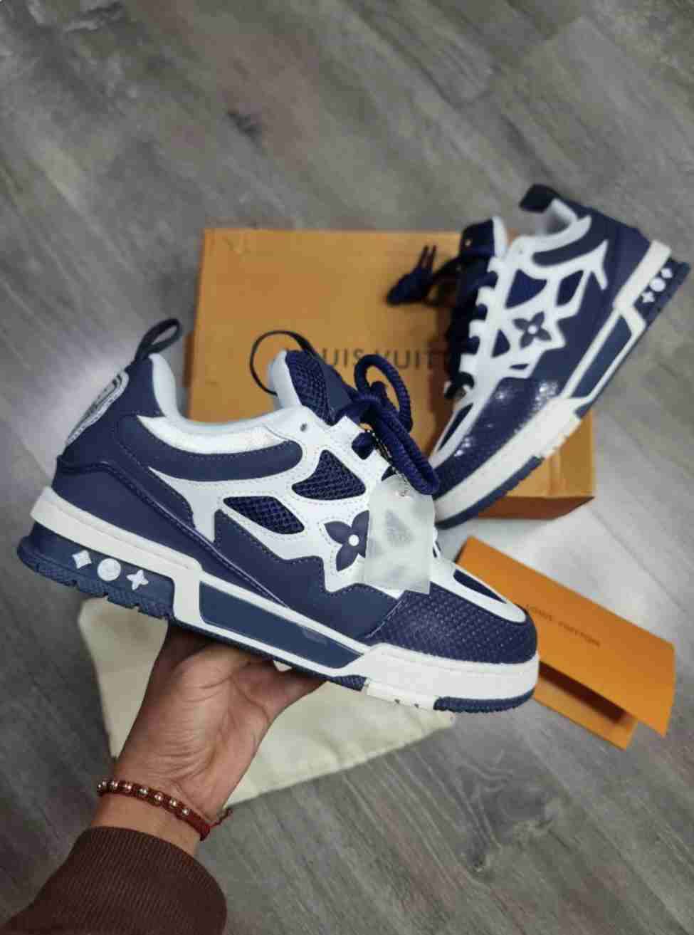 Zapatillas Louis Vuitton azul marino /blanco - miniatura 3