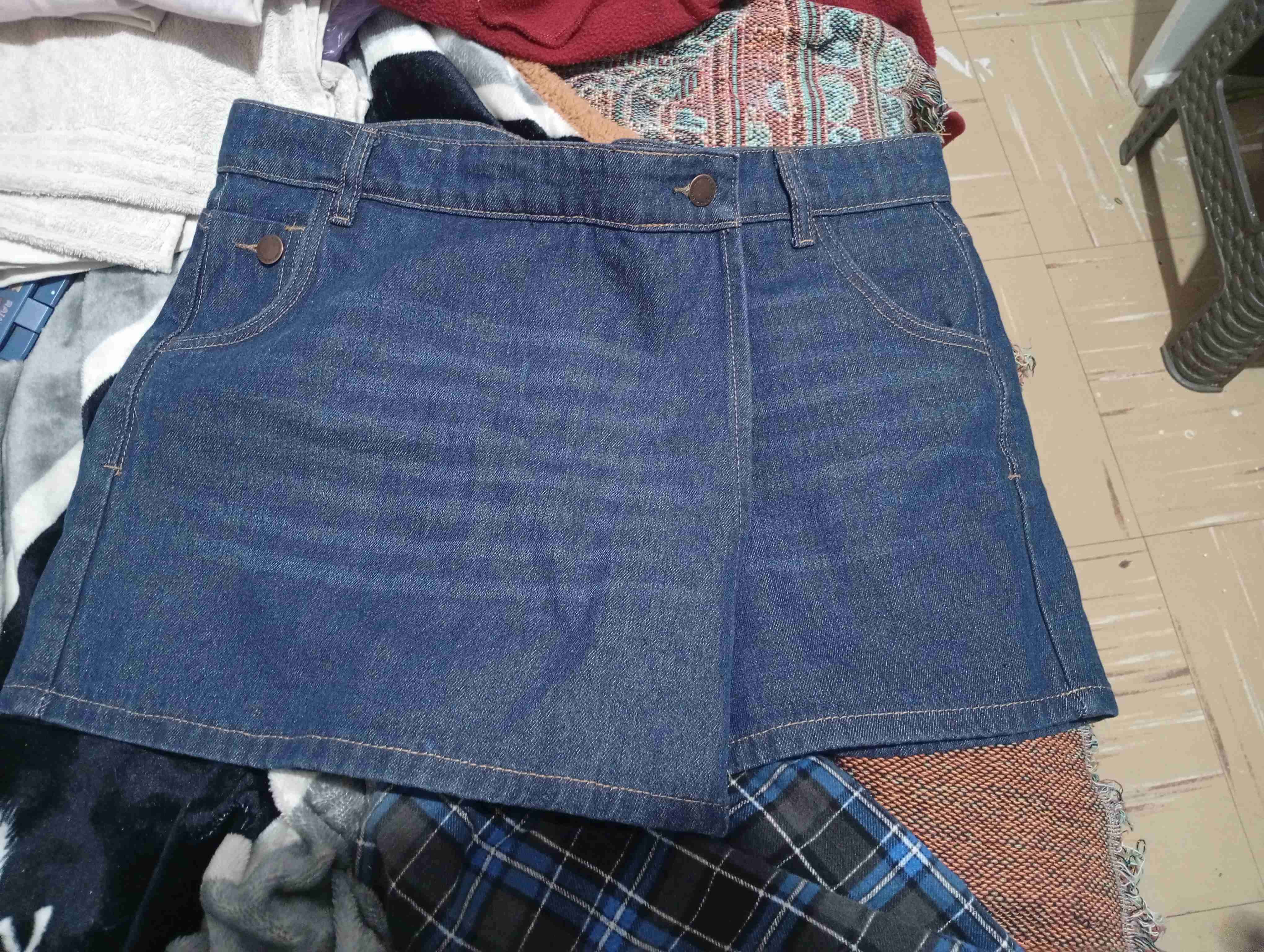 Falda de mezclilla azul - miniatura 2