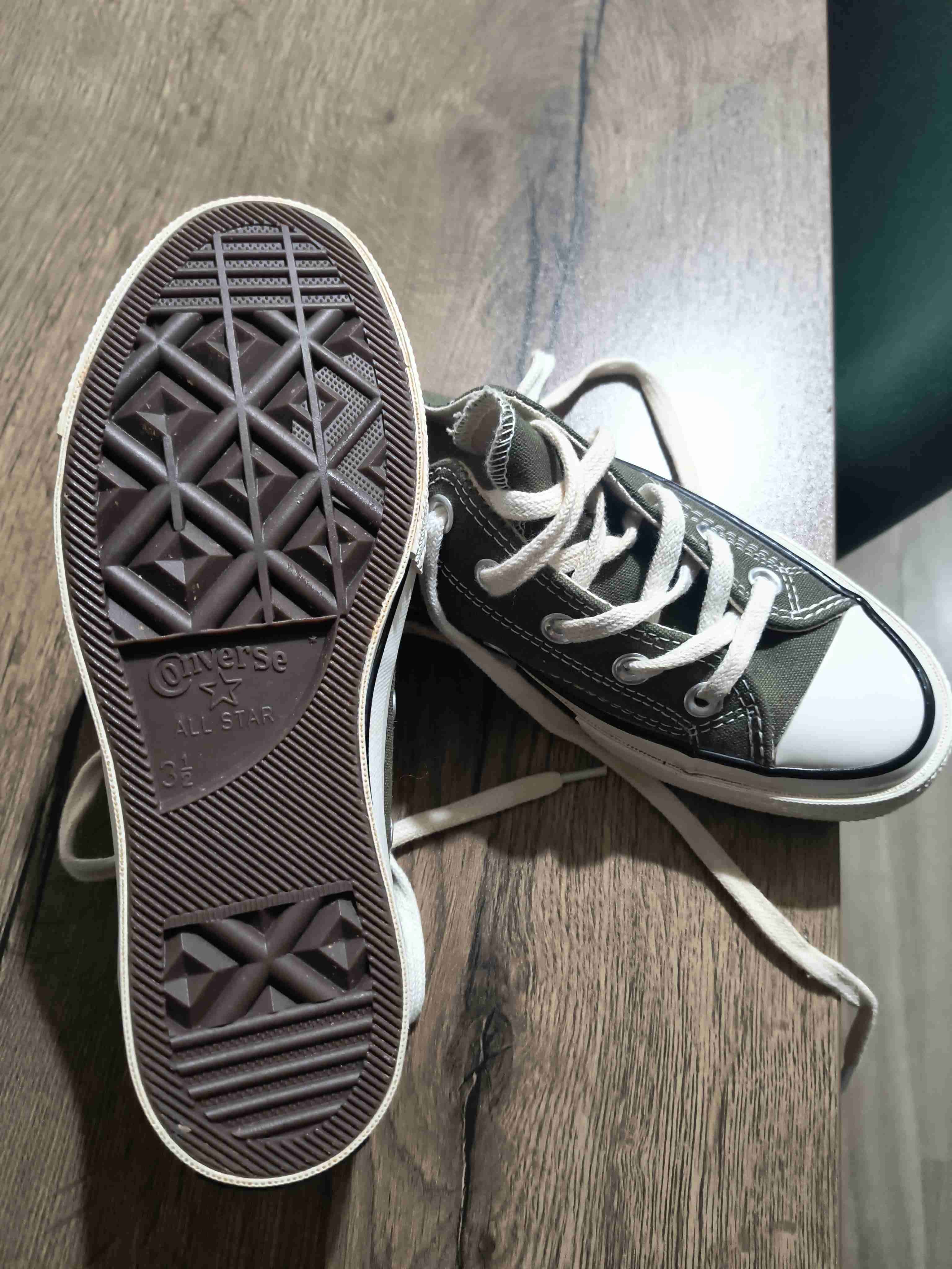 Zapatillas deportivas marca Converse verde olivo - miniatura 3