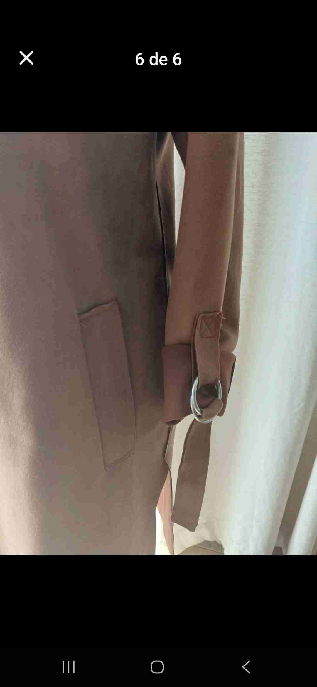 Abrigo marrón claro elegante - miniatura 4