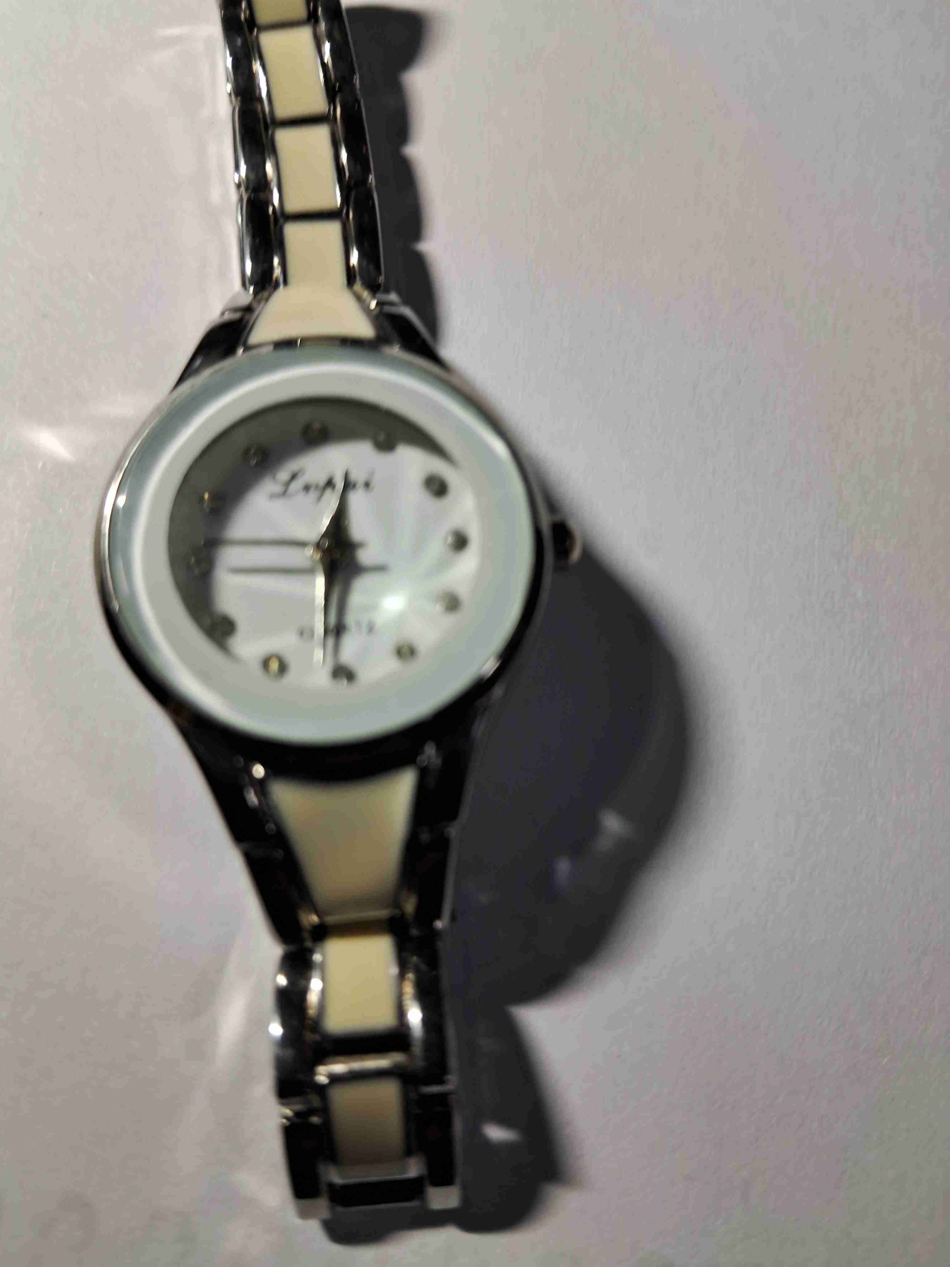 Reloj pulsera plateado y blanco - miniatura 6