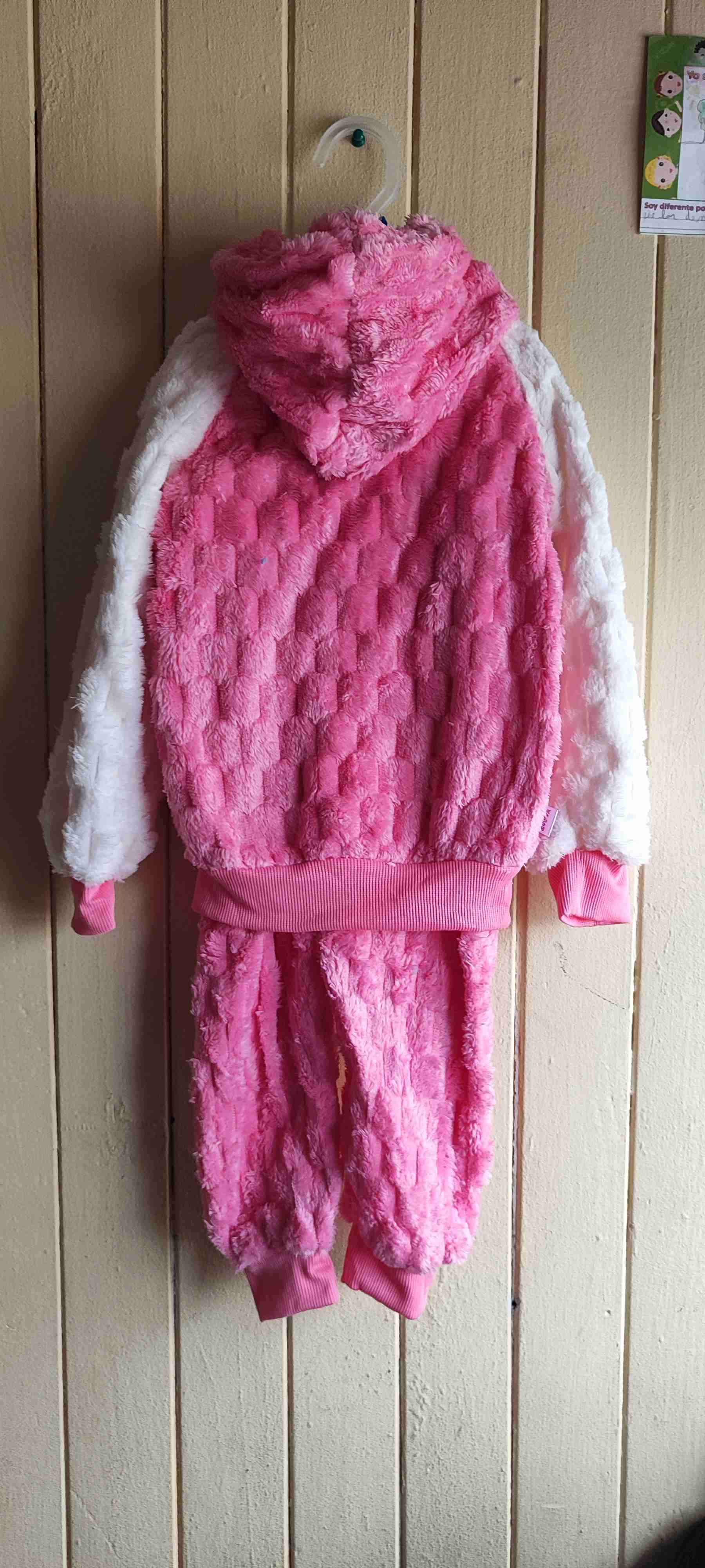 Conjunto rosado para niña - miniatura 4