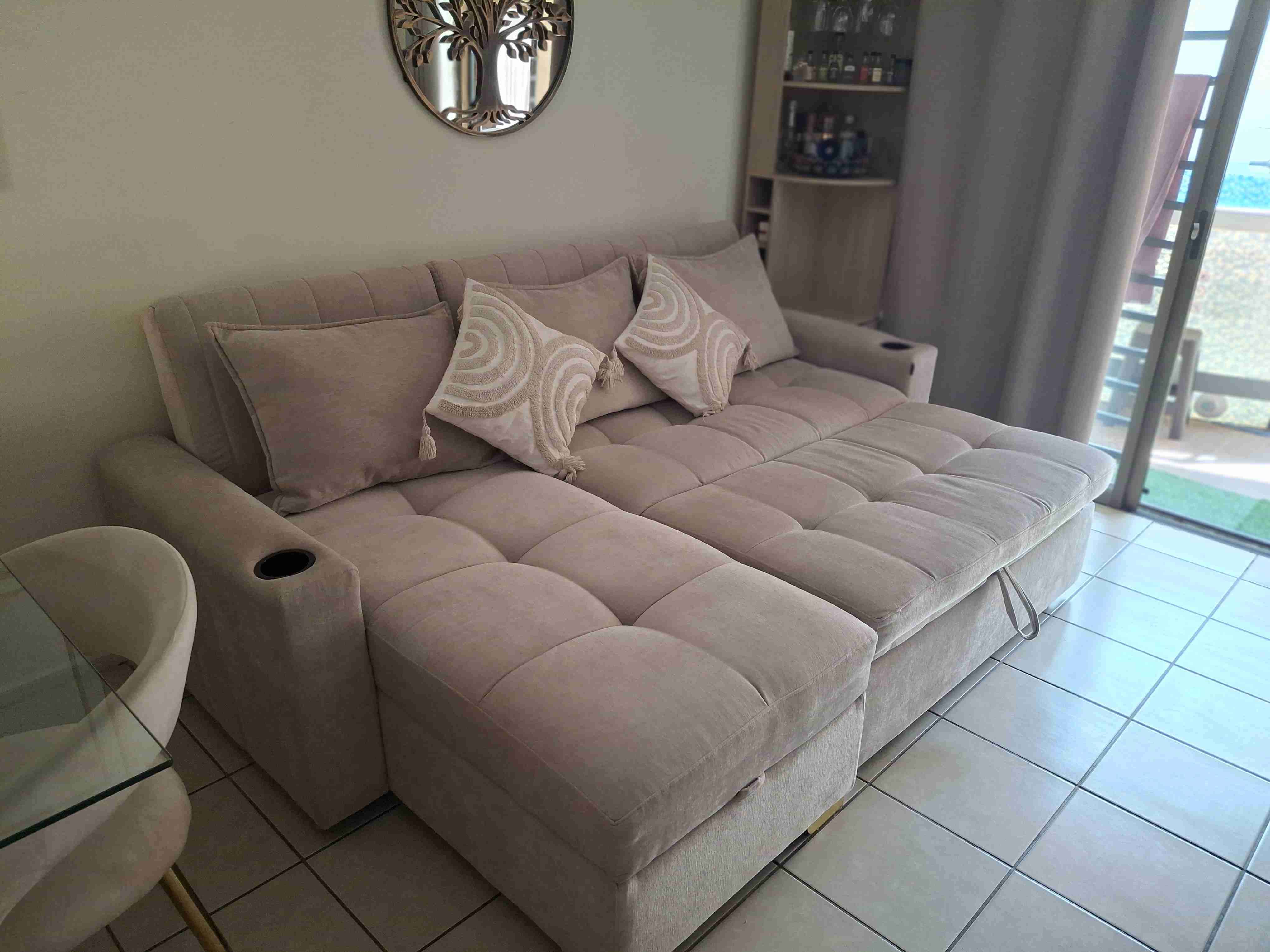 Sofá cama seccional beige tela impermeabilizada - miniatura 4