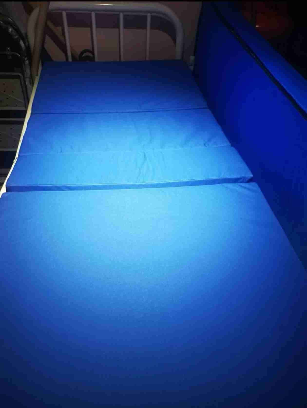 Cama hospitalaria ajustable 2 posiciones - miniatura 4